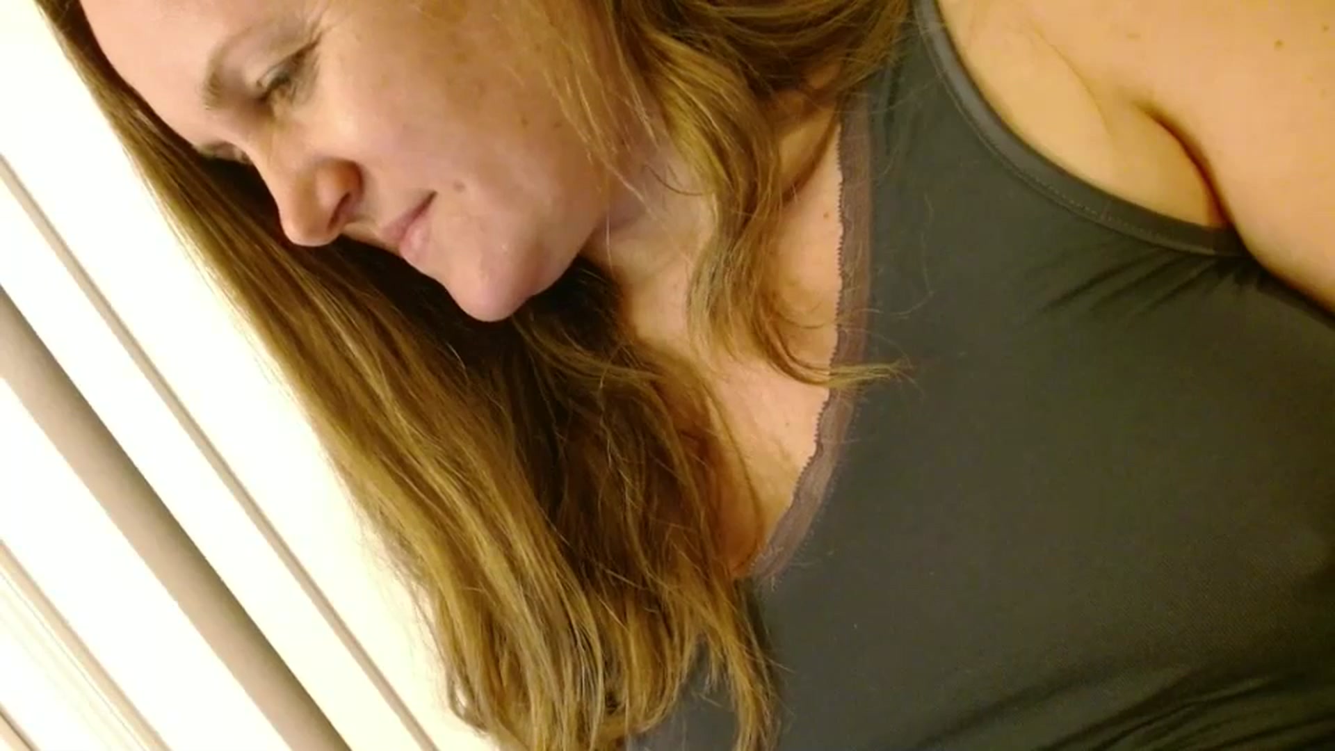 Gallery image thumbnail from JustLily's myfreecams stream on, 12/16/2025, 02:22 image 11 of 20