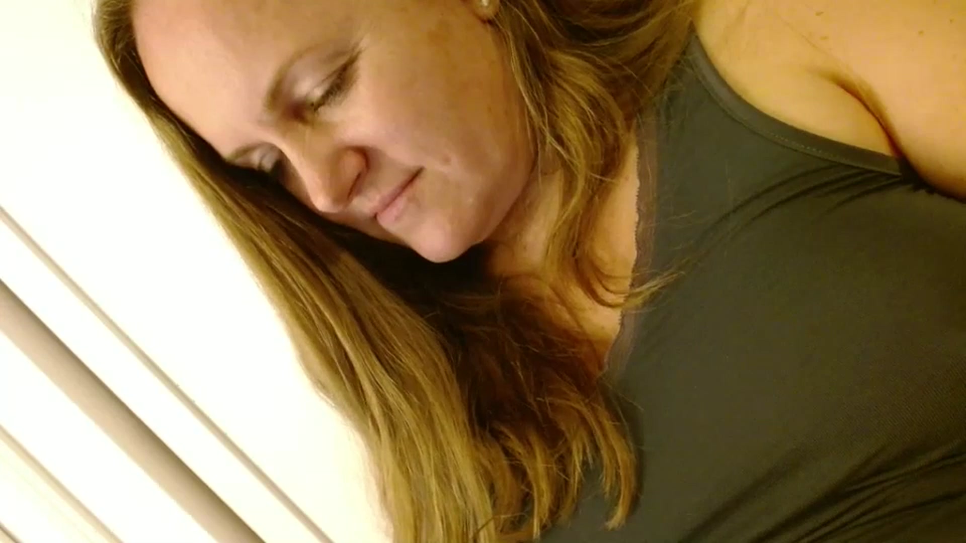 Gallery image thumbnail from JustLily's myfreecams stream on, 12/16/2025, 02:22 image 20 of 20