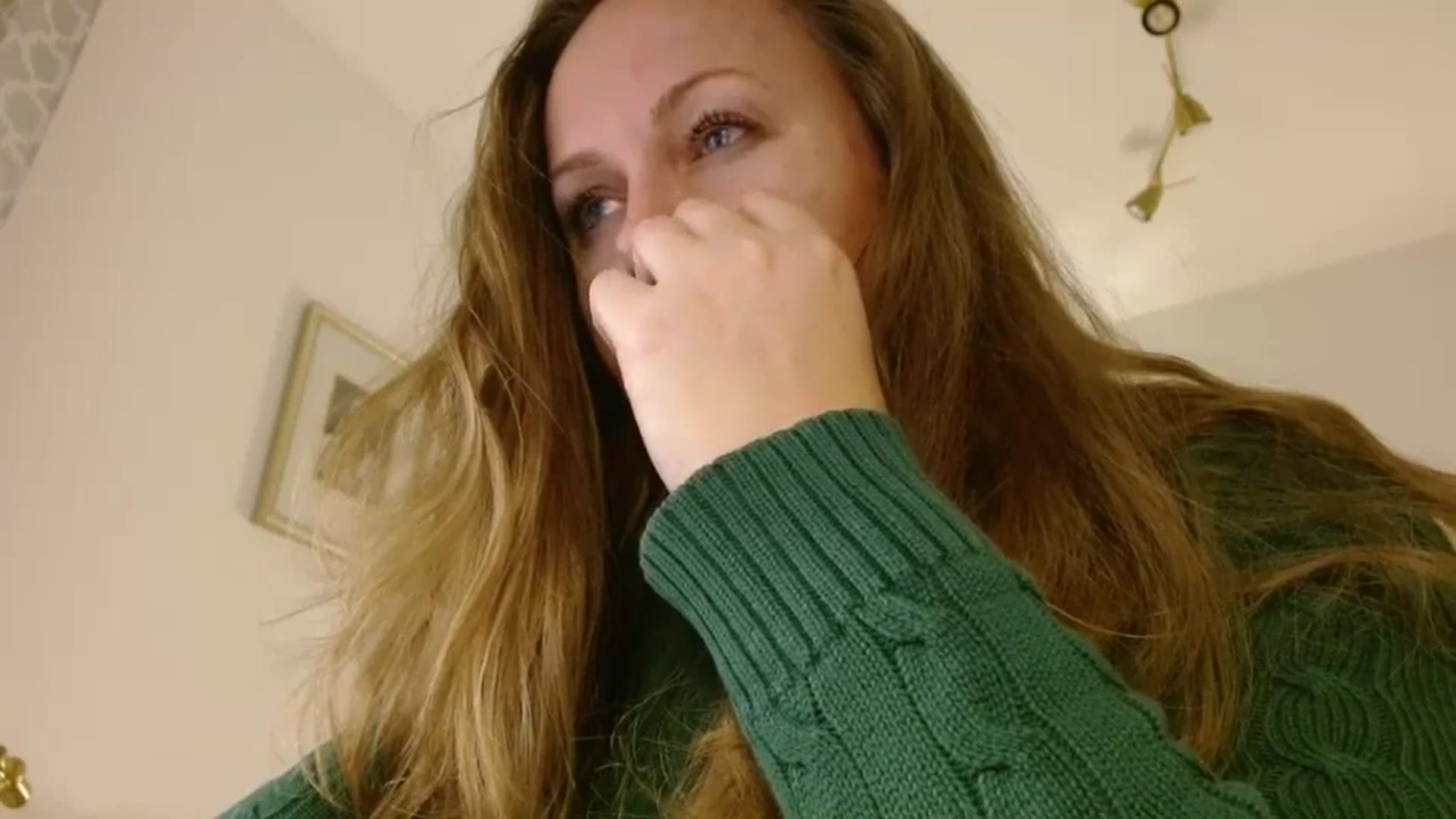 Gallery image thumbnail from JustLily's myfreecams stream on, 12/17/2025, 21:28 image 3 of 20