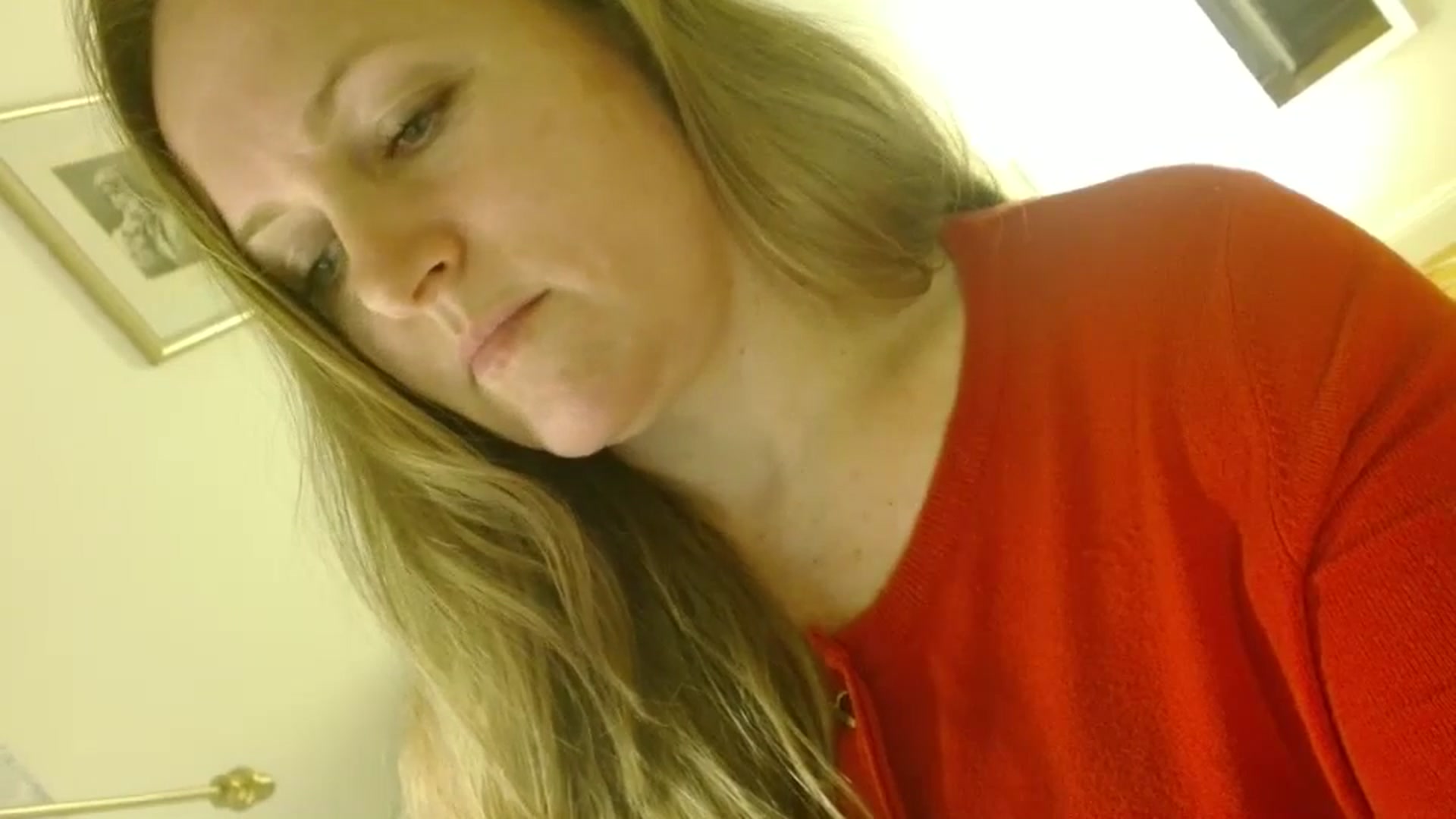 Gallery image thumbnail from JustLily's myfreecams stream on, 12/19/2025, 19:57 image 7 of 20