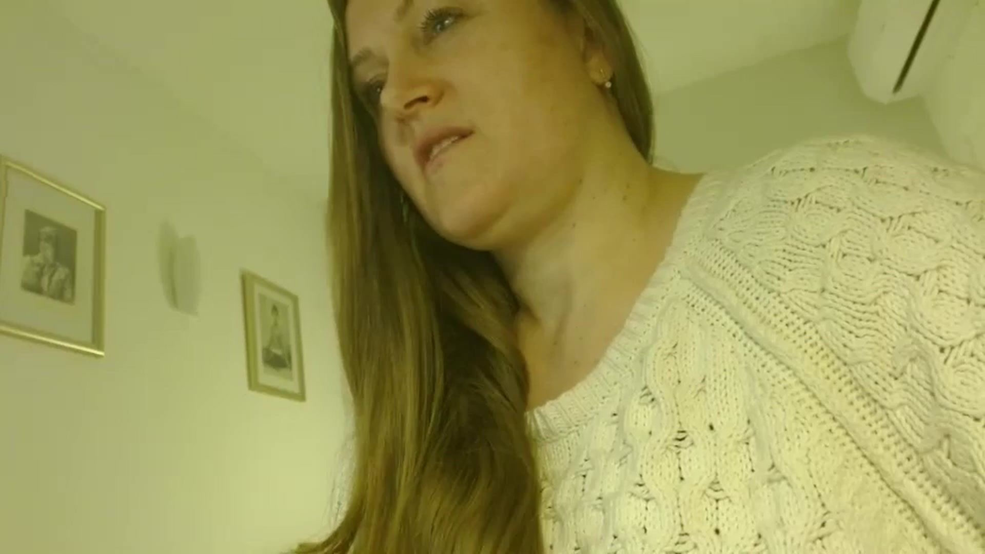 Gallery image thumbnail from JustLily's myfreecams stream on, 01/21/2026, 20:50 image 16 of 20