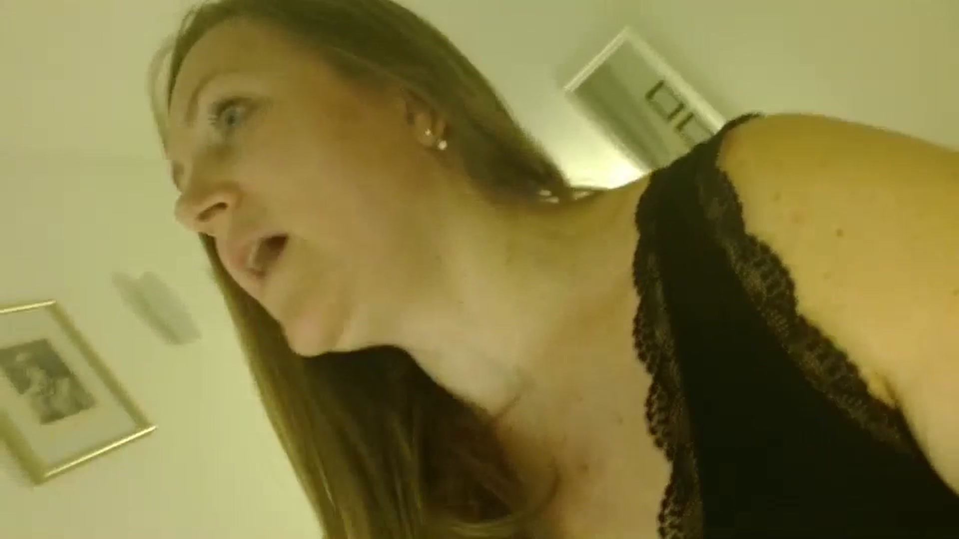 Gallery image thumbnail from JustLily's myfreecams stream on, 01/21/2026, 20:50 image 4 of 20