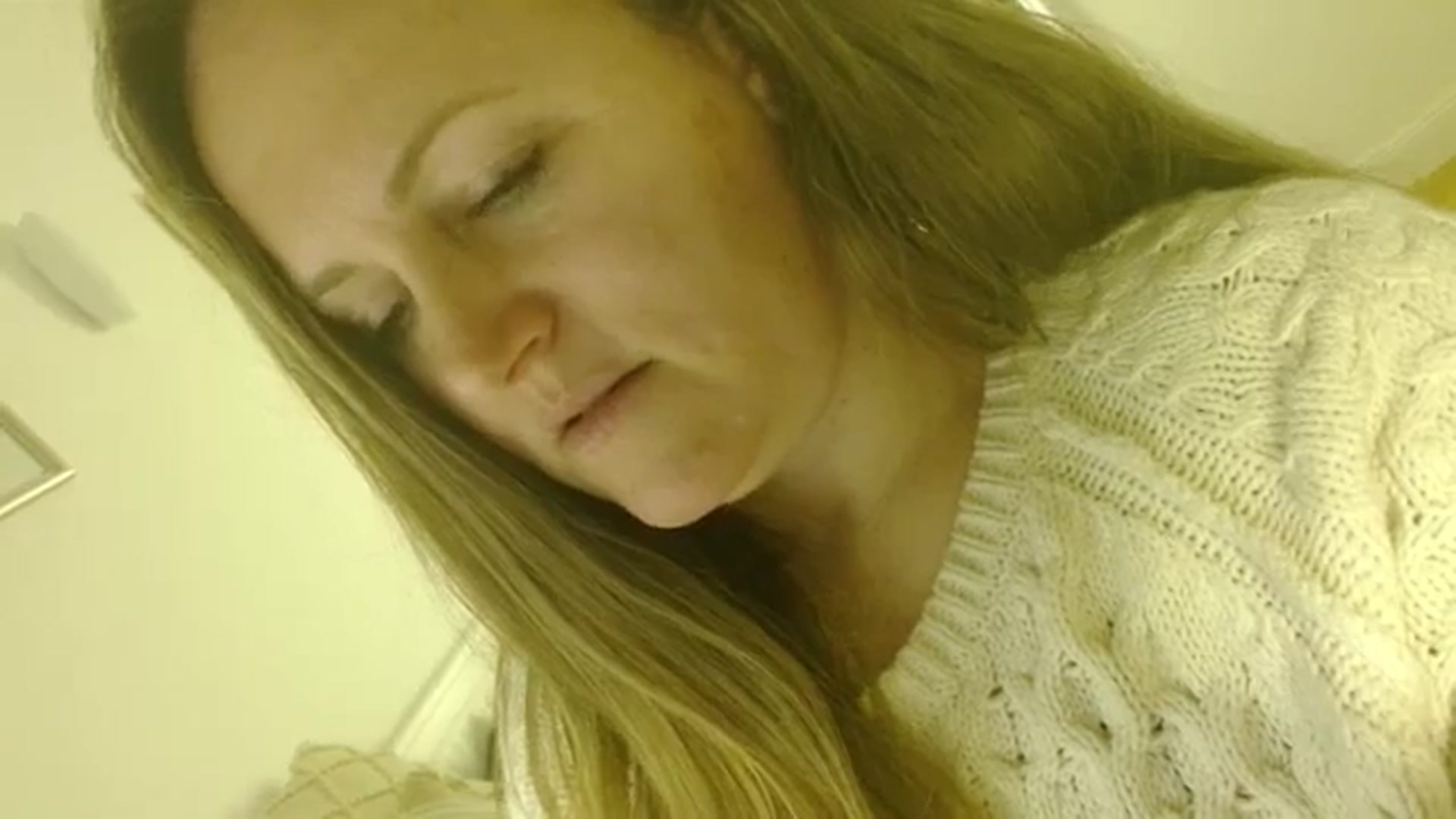 Gallery image thumbnail from JustLily's myfreecams stream on, 01/21/2026, 21:53 image 12 of 20