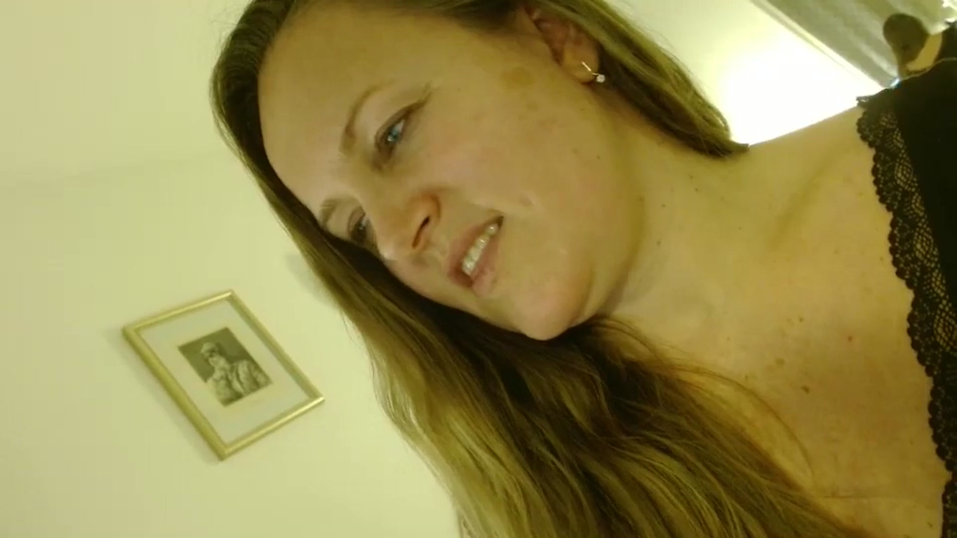 Gallery image thumbnail from JustLily's myfreecams stream on, 01/22/2026, 20:35 image 18 of 20