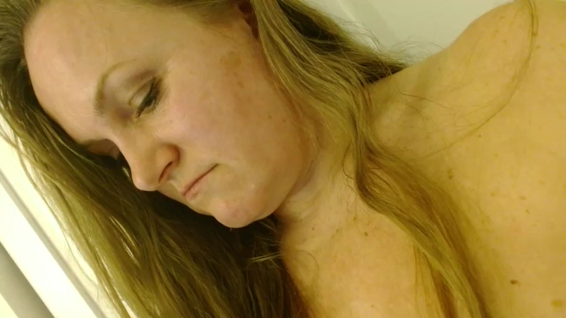 Gallery image thumbnail from JustLily's myfreecams stream on, 01/27/2026, 22:33 image 1 of 20