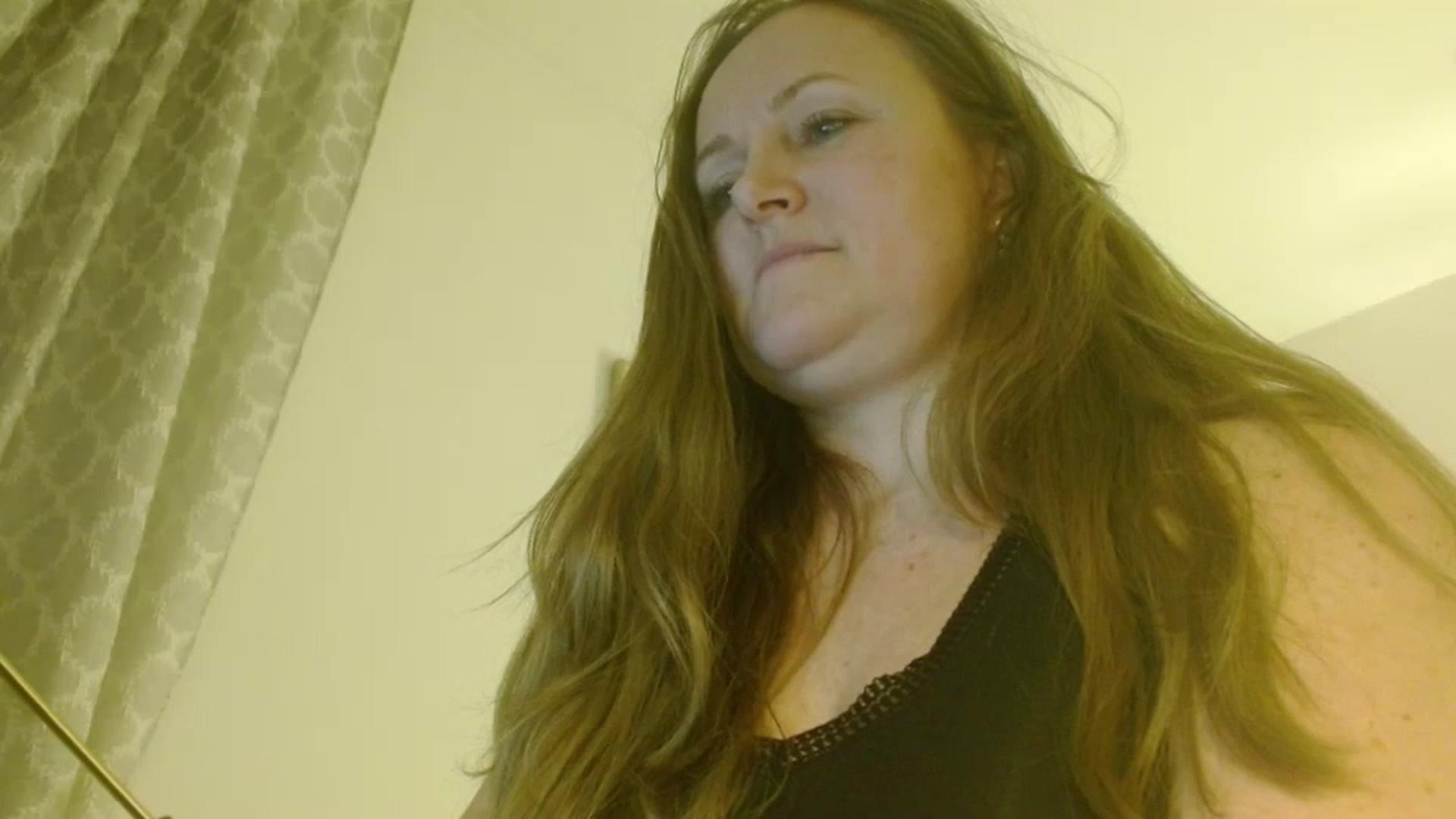 Gallery image thumbnail from JustLily's myfreecams stream on, 02/06/2026, 23:27 image 10 of 20