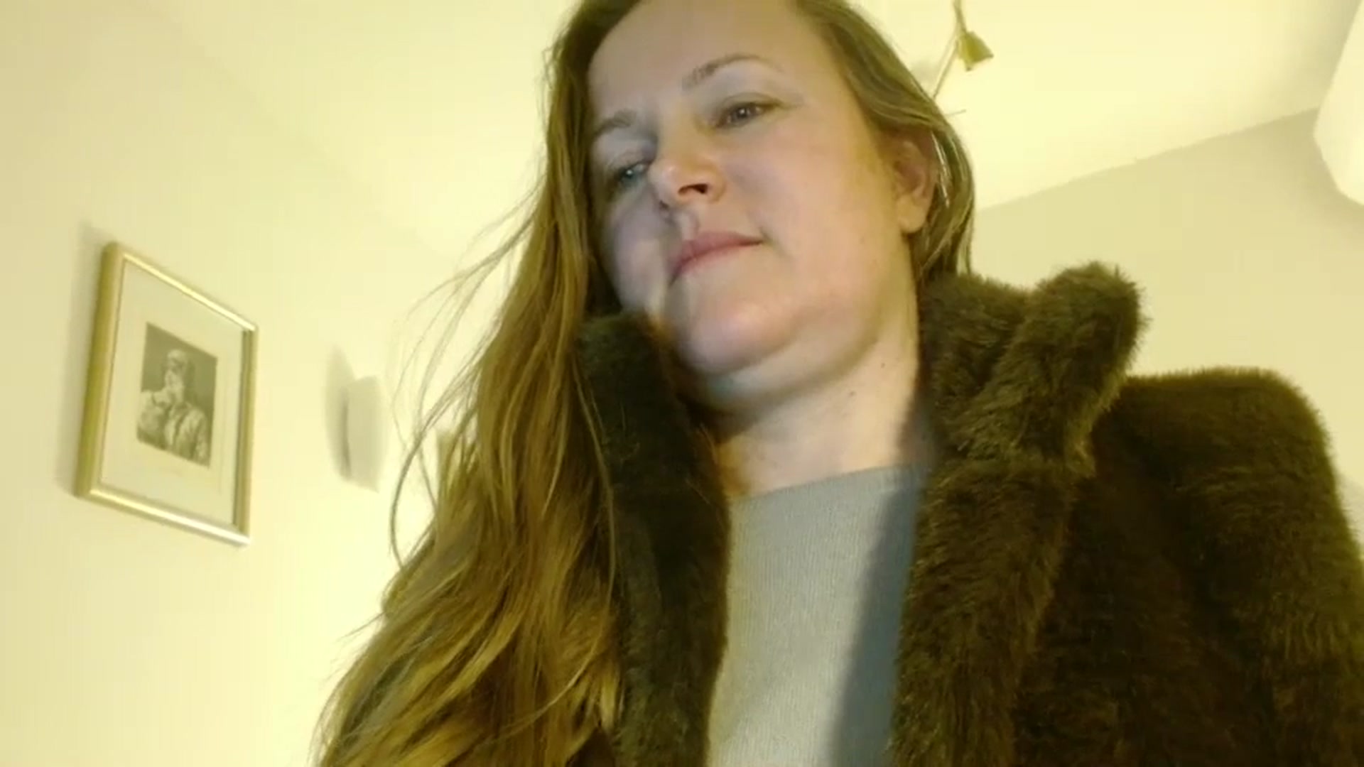 Gallery image thumbnail from JustLily's myfreecams stream on, 02/10/2026, 23:43 image 15 of 20