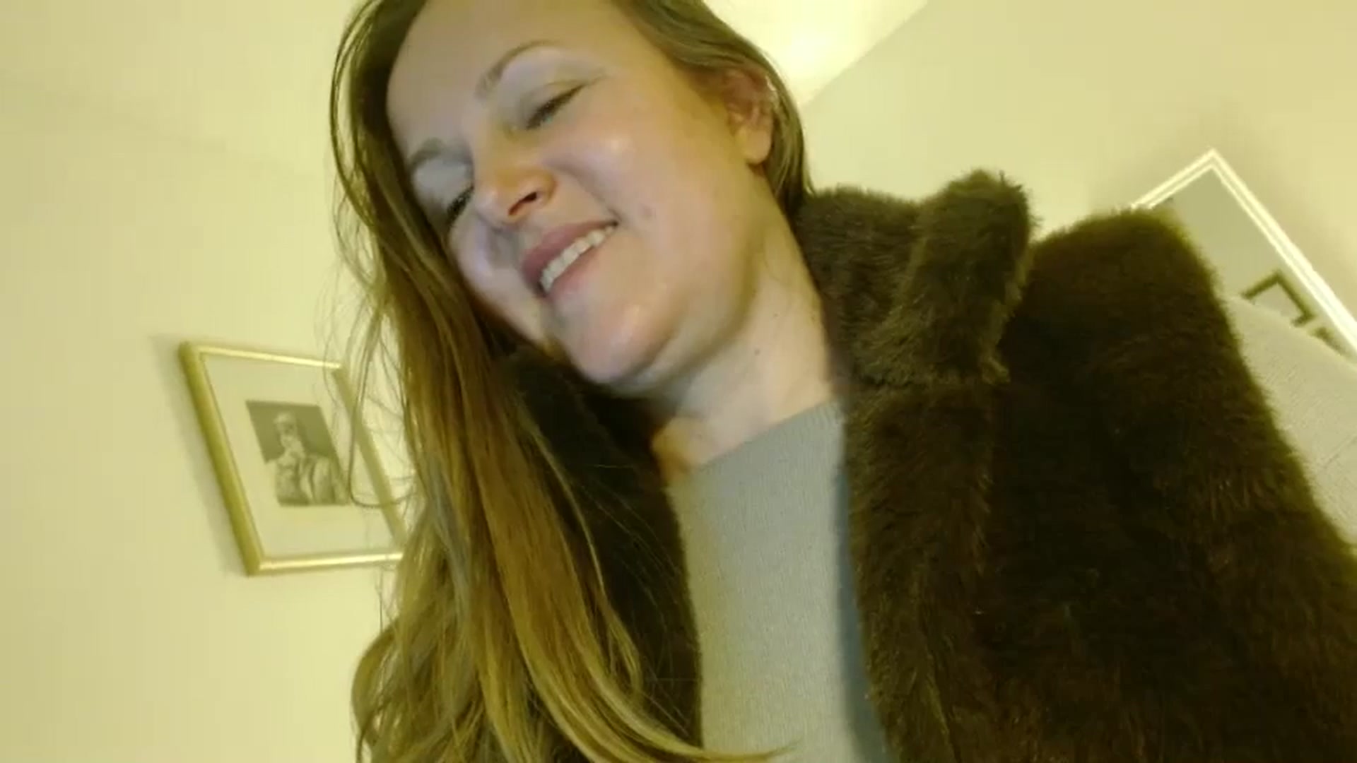 Gallery image thumbnail from JustLily's myfreecams stream on, 02/10/2026, 23:43 image 9 of 20