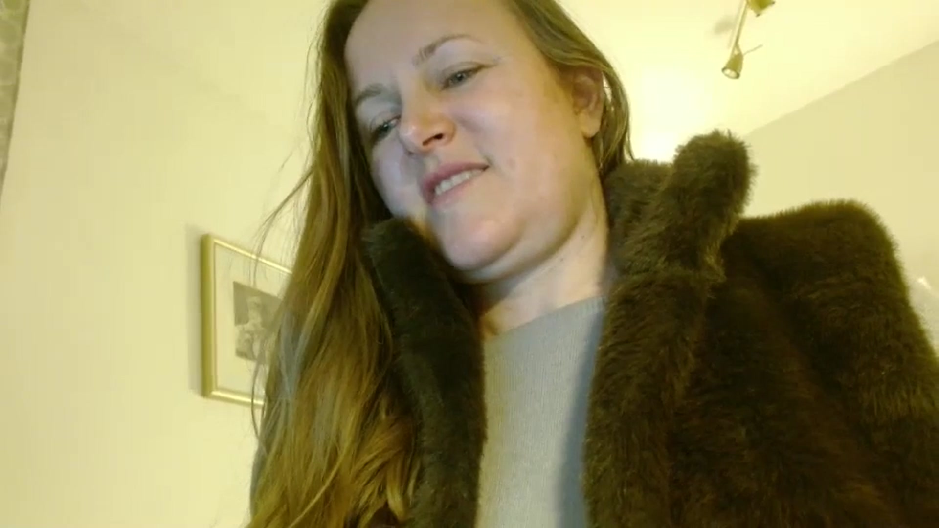 Gallery image thumbnail from JustLily's myfreecams stream on, 02/10/2026, 23:43 image 13 of 20