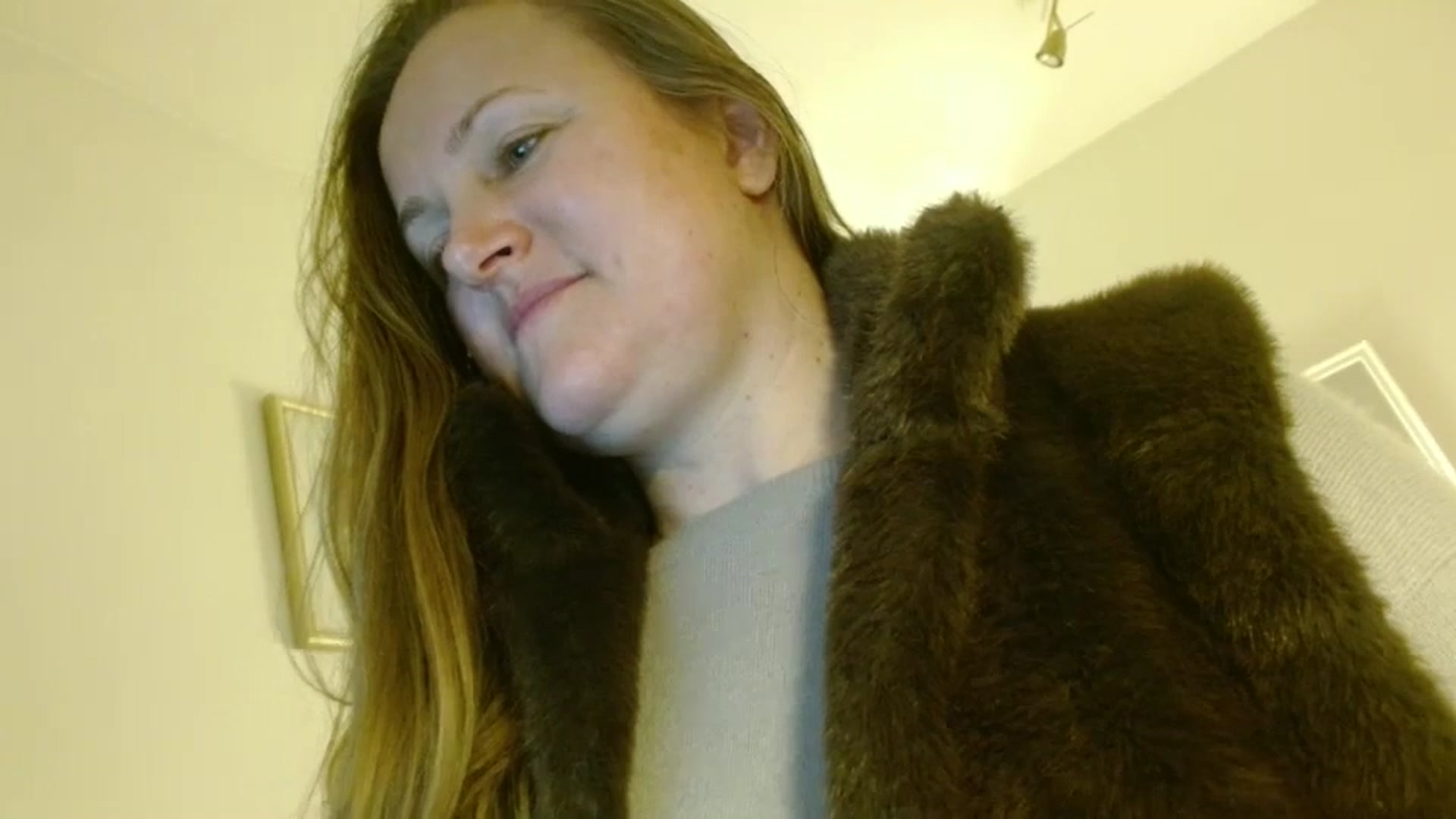 Gallery image thumbnail from JustLily's myfreecams stream on, 02/10/2026, 23:43 image 11 of 20