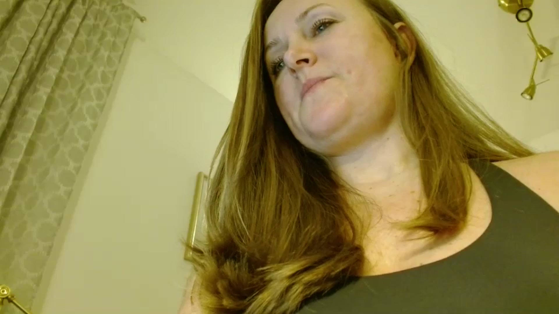 Gallery image thumbnail from JustLily's myfreecams stream on, 02/17/2026, 21:31 image 7 of 20
