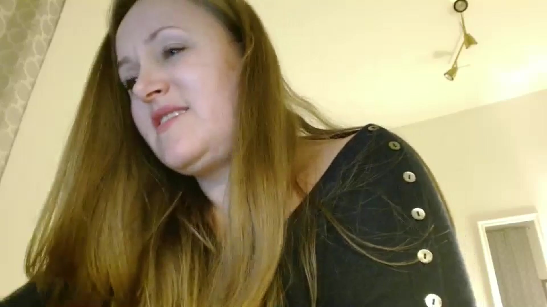 Gallery image thumbnail from JustLily's myfreecams stream on, 02/18/2026, 21:07 image 17 of 20