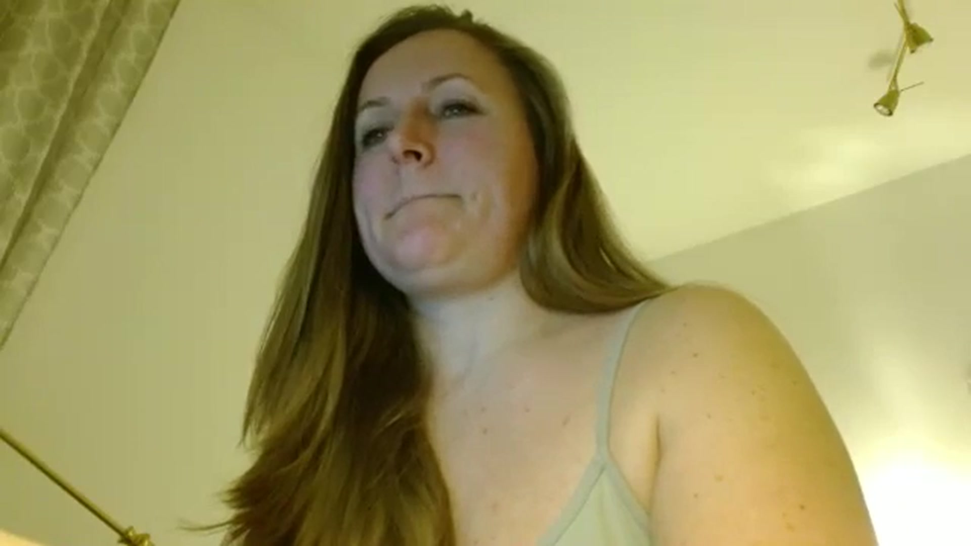 Gallery image thumbnail from JustLily's myfreecams stream on, 03/10/2026, 21:09 image 19 of 20