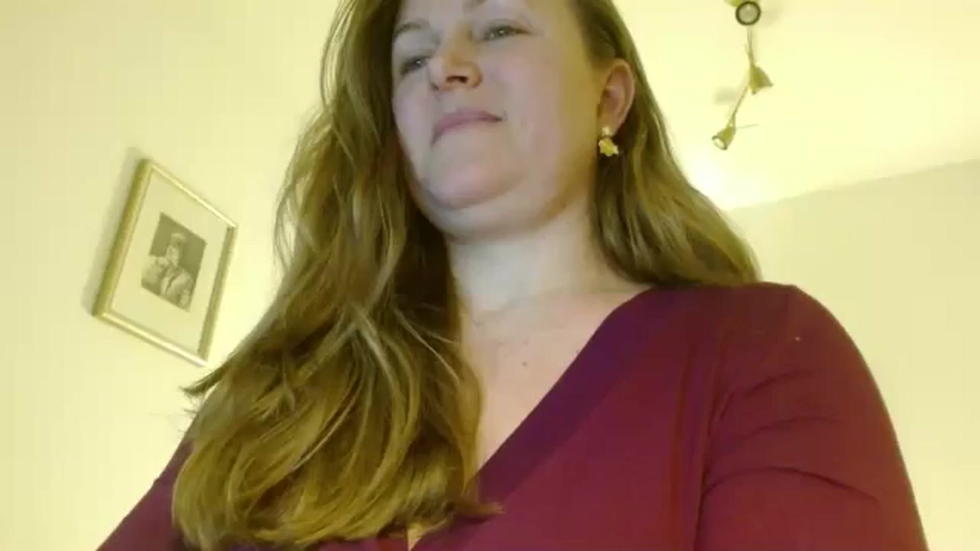 Gallery image thumbnail from JustLily's myfreecams stream on, 03/12/2026, 23:48 image 9 of 20