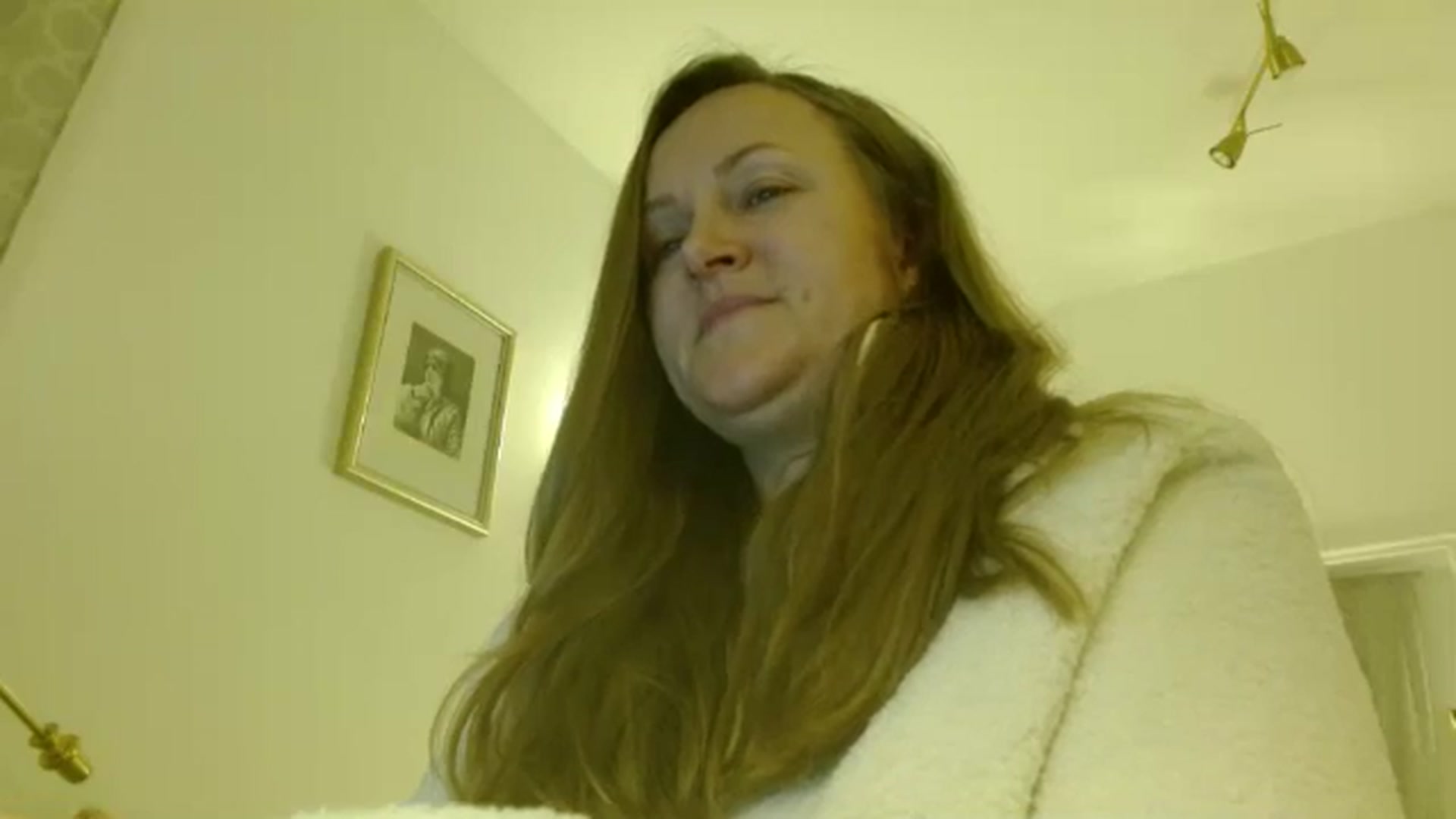Gallery image thumbnail from JustLily's myfreecams stream on, 03/16/2026, 23:23 image 17 of 20