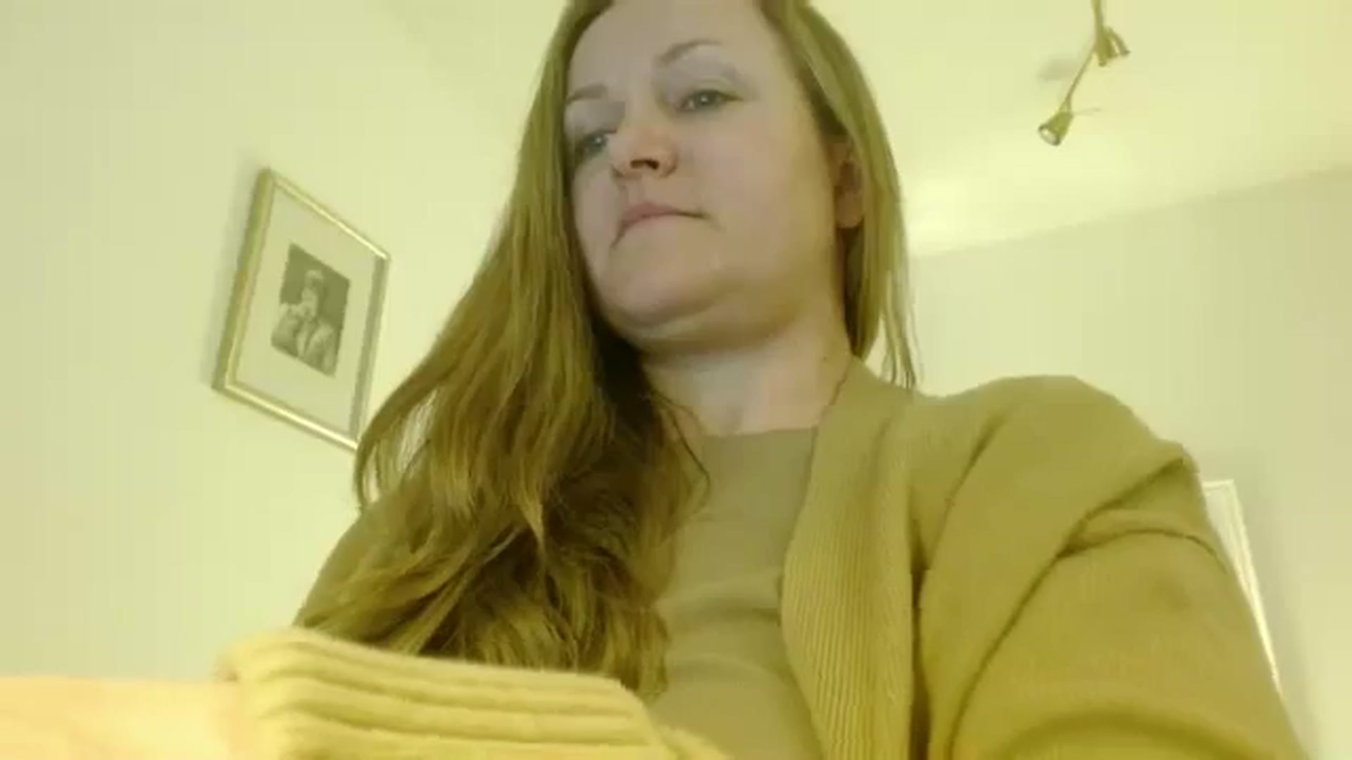 Gallery image thumbnail from JustLily's myfreecams stream on, 03/23/2026, 22:36 image 4 of 20