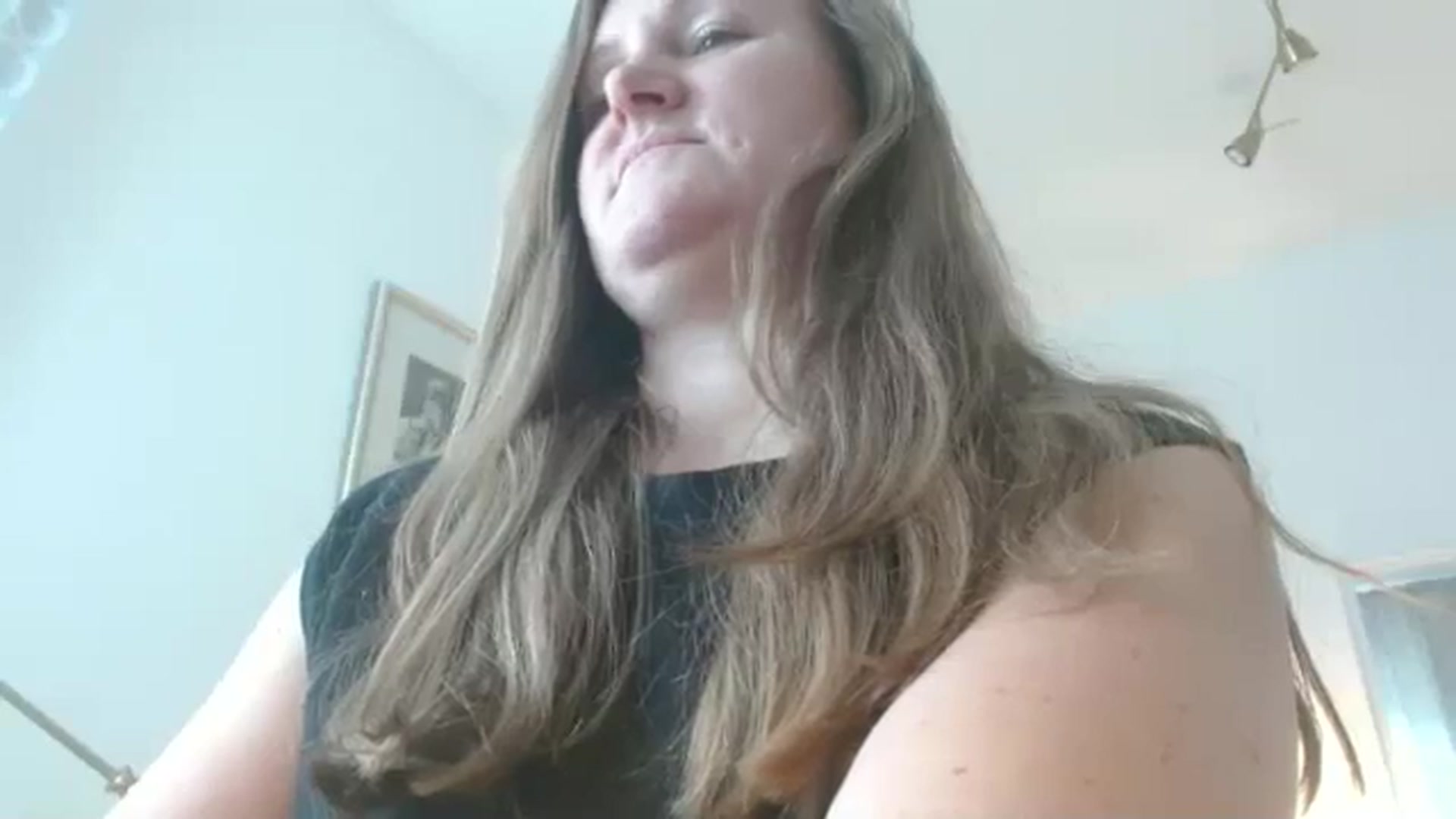 Gallery image thumbnail from JustLily's myfreecams stream on, 03/27/2026, 11:54 image 17 of 20