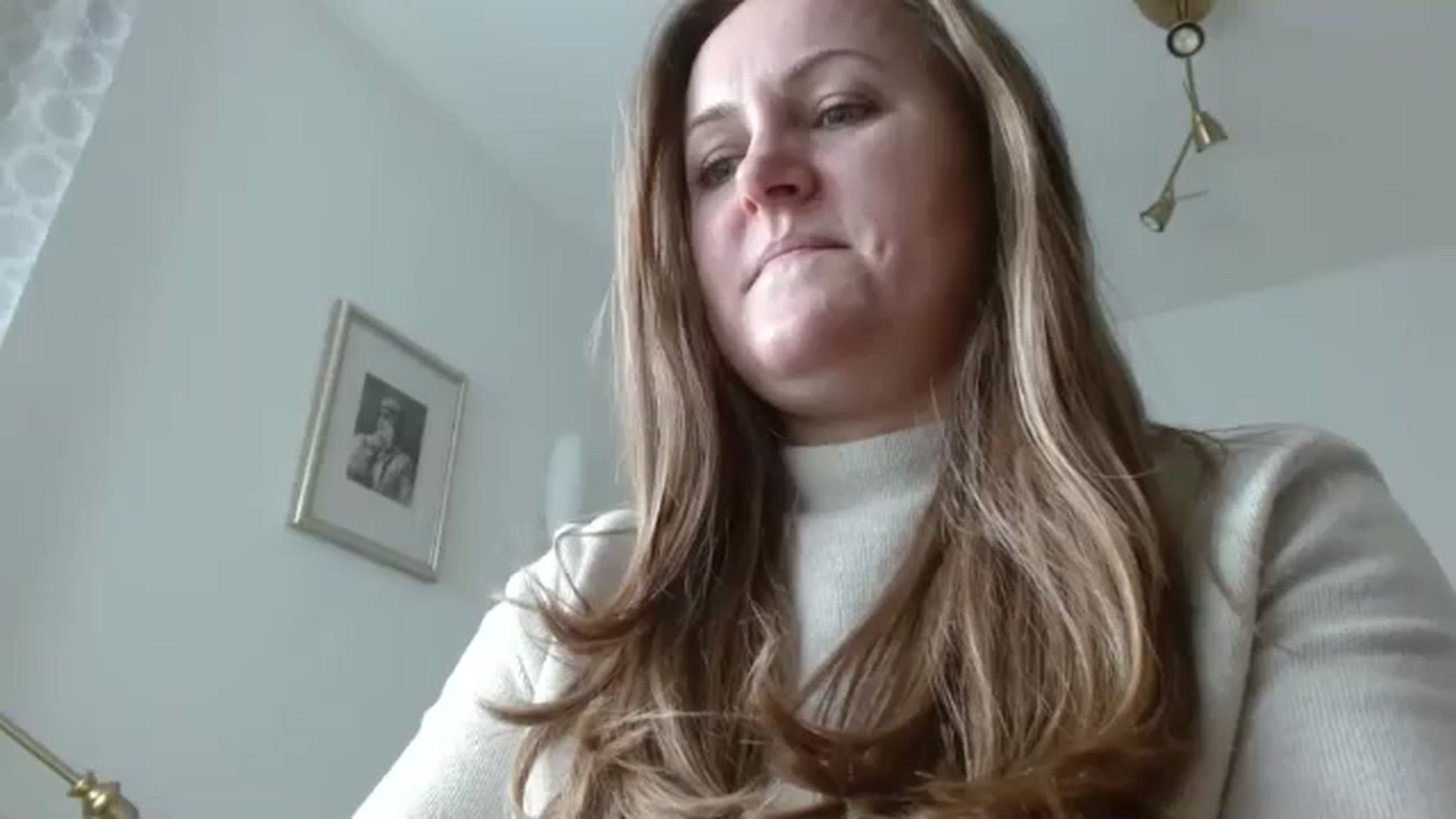 Gallery image thumbnail from JustLily's myfreecams stream on, 04/10/2026, 11:39 image 1 of 20