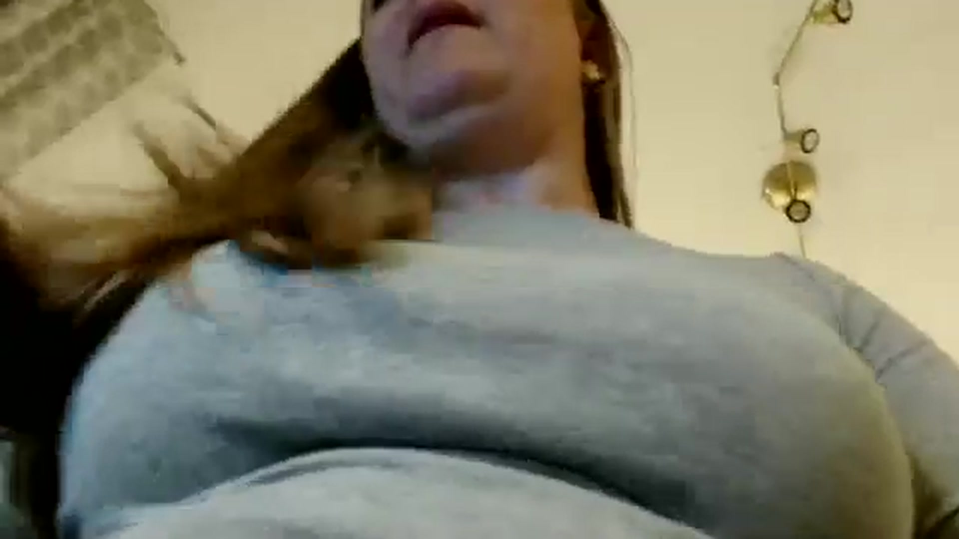 Gallery image thumbnail from JustLily's myfreecams stream on, 04/29/2026, 21:15 image 14 of 20