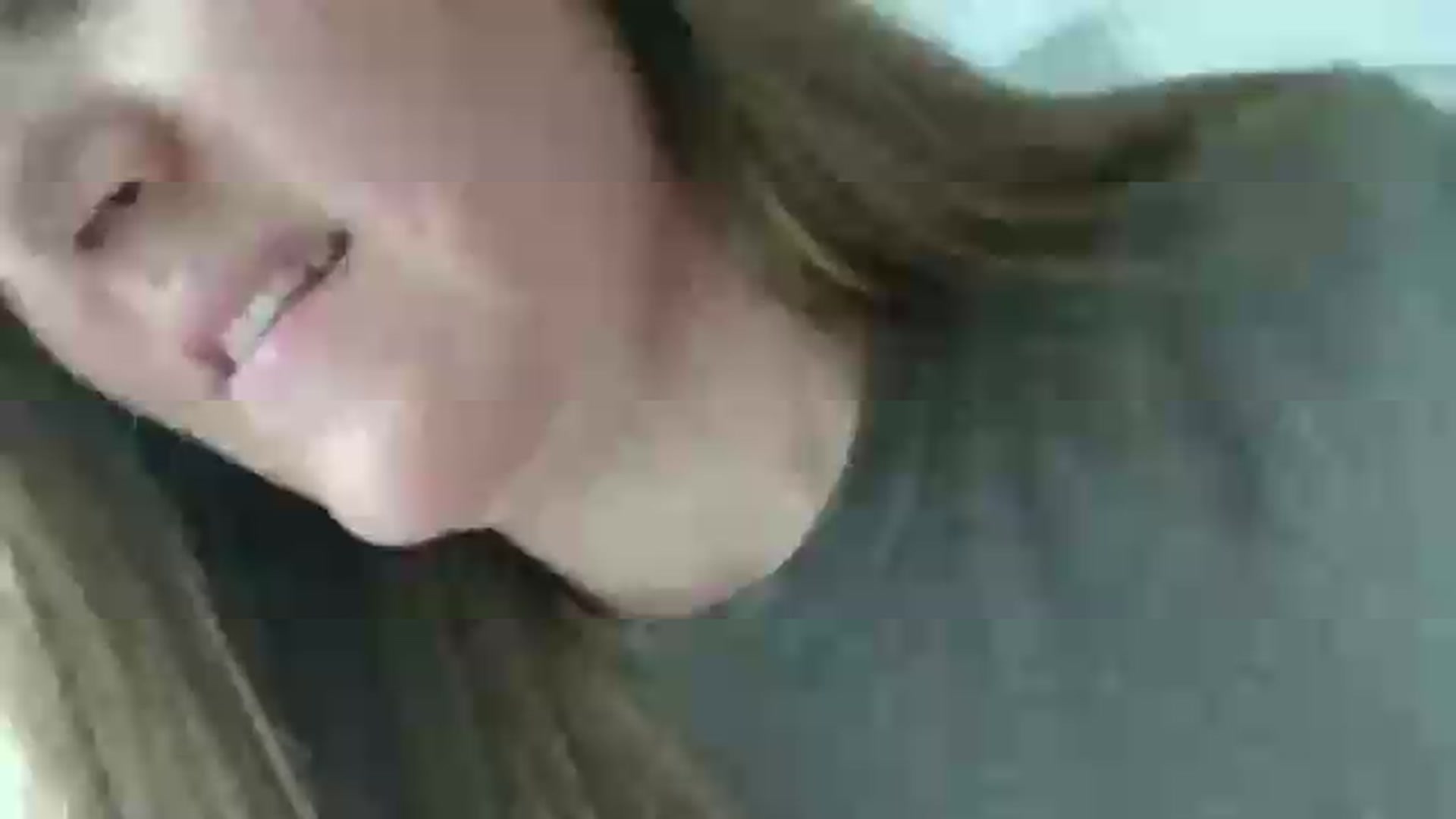 Gallery image thumbnail from JustLily's myfreecams stream on, 05/12/2026, 12:10 image 9 of 20