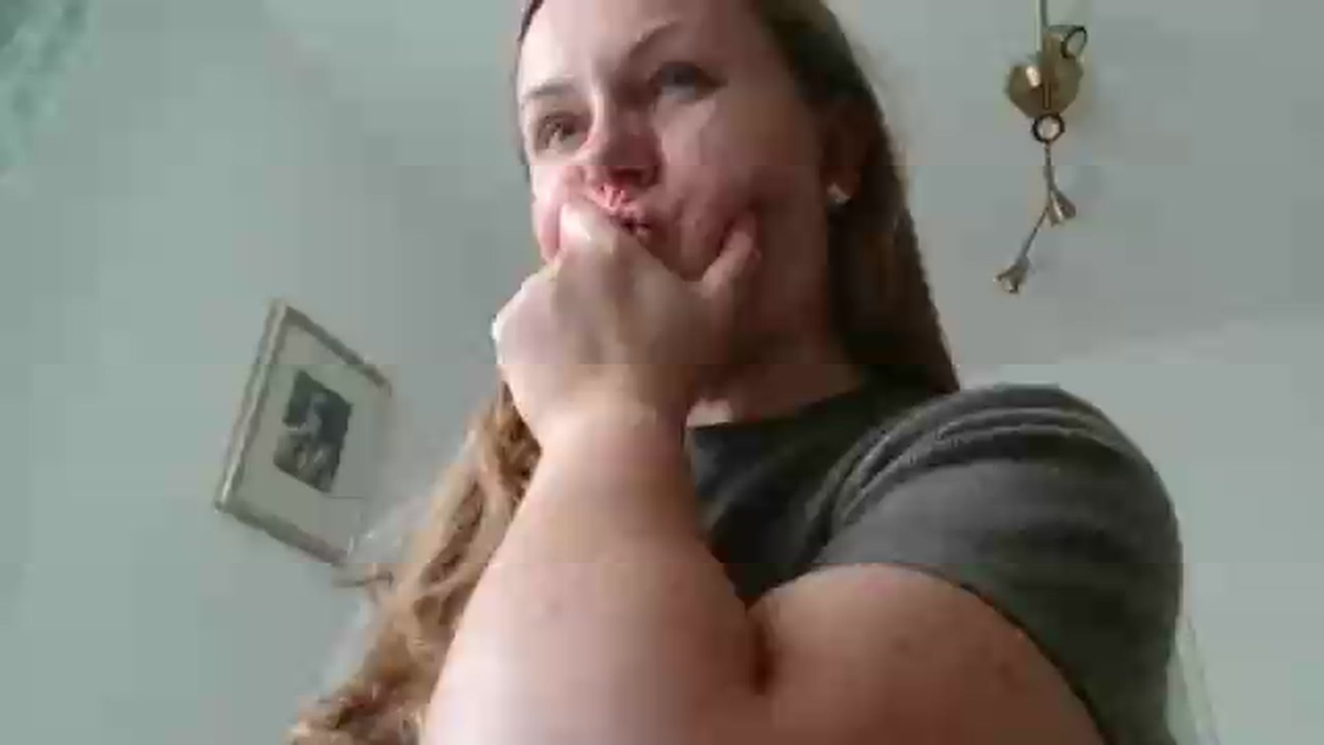 Gallery image thumbnail from JustLily's myfreecams stream on, 05/12/2026, 12:10 image 1 of 20