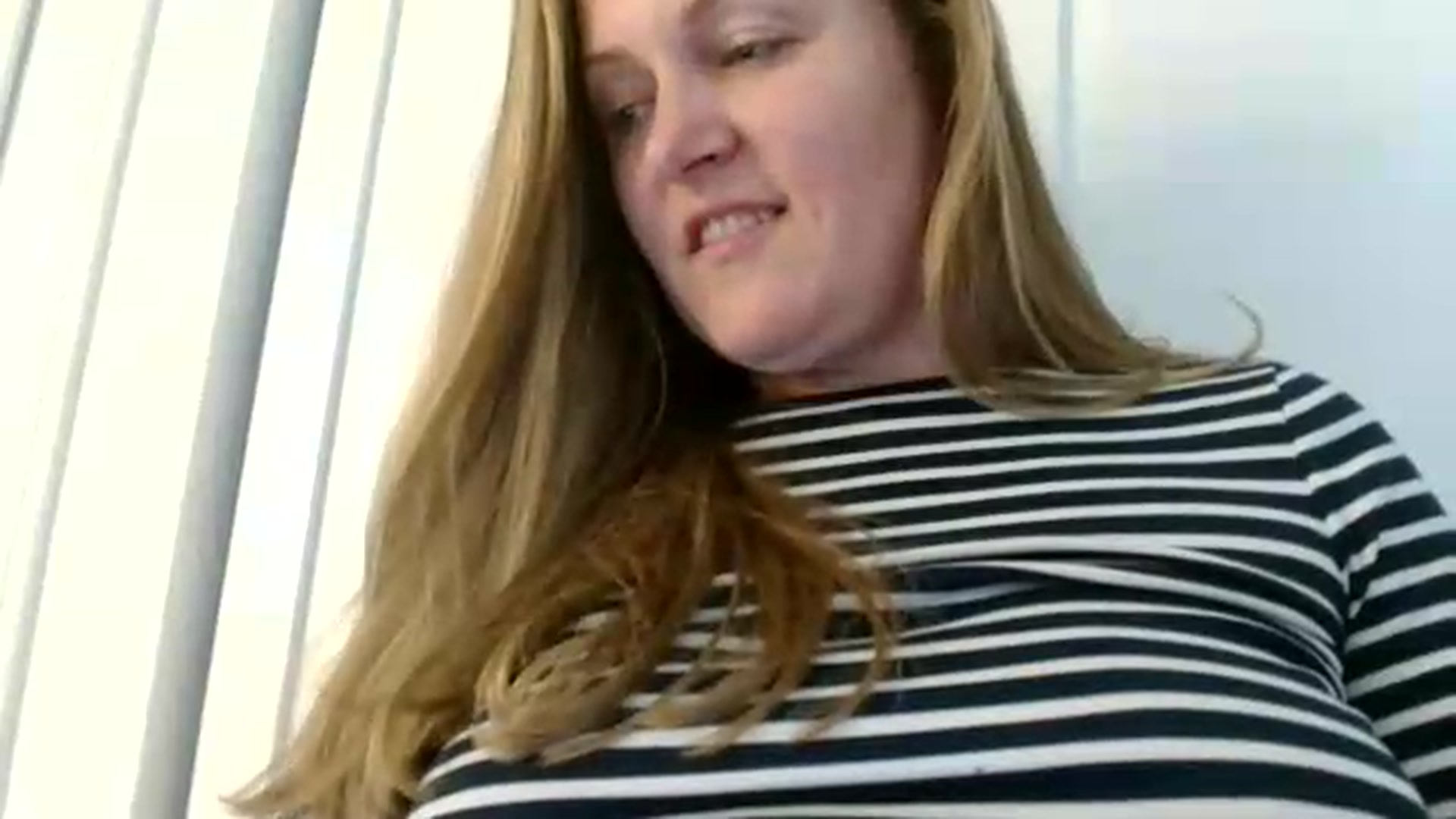 Gallery image thumbnail from JustLily's myfreecams stream on, 06/01/2026, 14:35 image 11 of 20