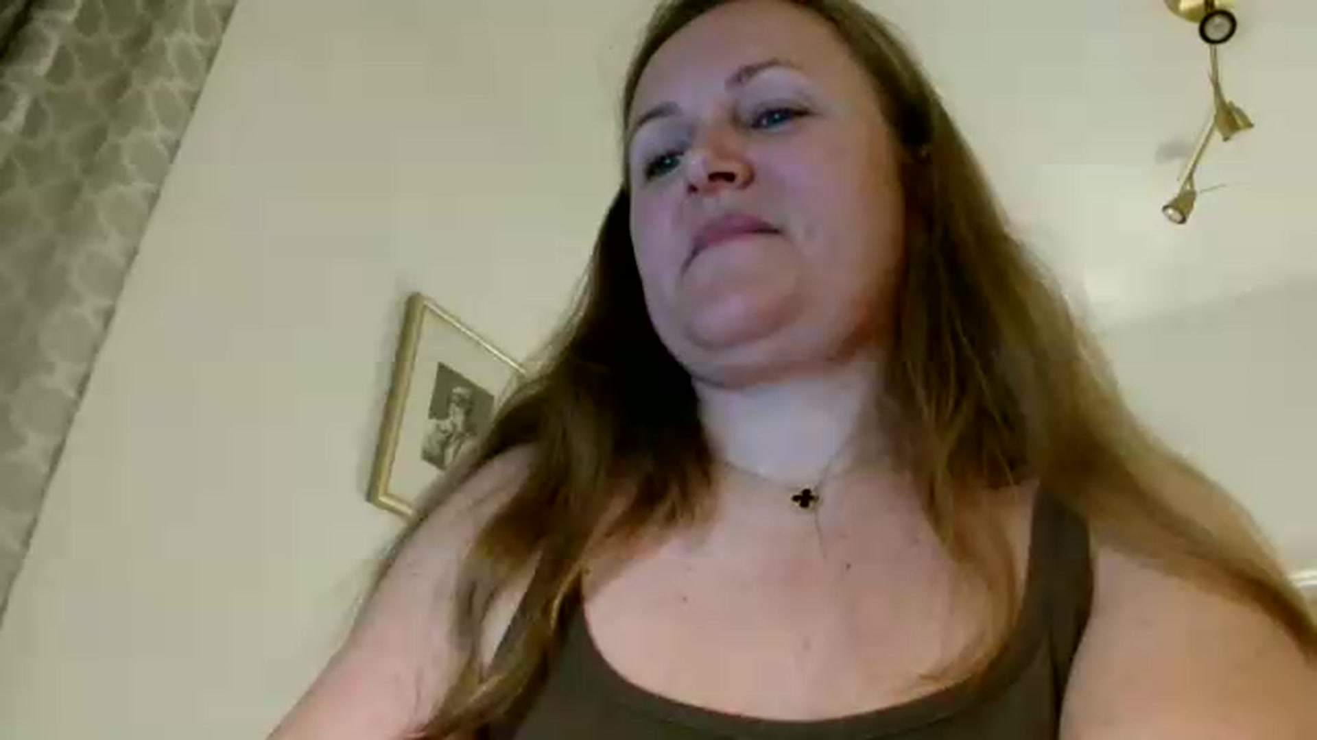 Gallery image thumbnail from JustLily's myfreecams stream on, 06/11/2026, 22:10 image 4 of 20