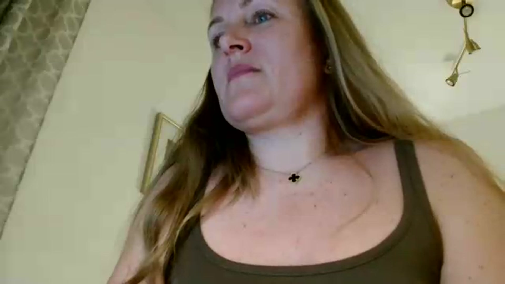 Gallery image thumbnail from JustLily's myfreecams stream on, 06/11/2026, 22:10 image 2 of 20