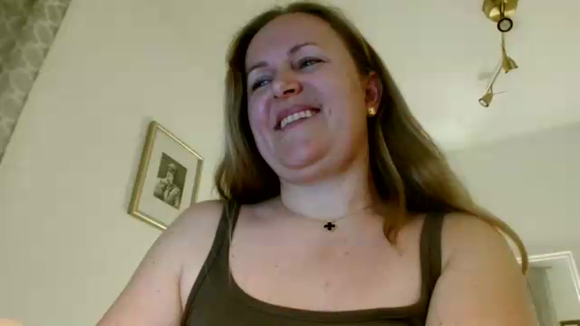 Gallery image thumbnail from JustLily's myfreecams stream on, 06/11/2026, 22:10 image 12 of 20
