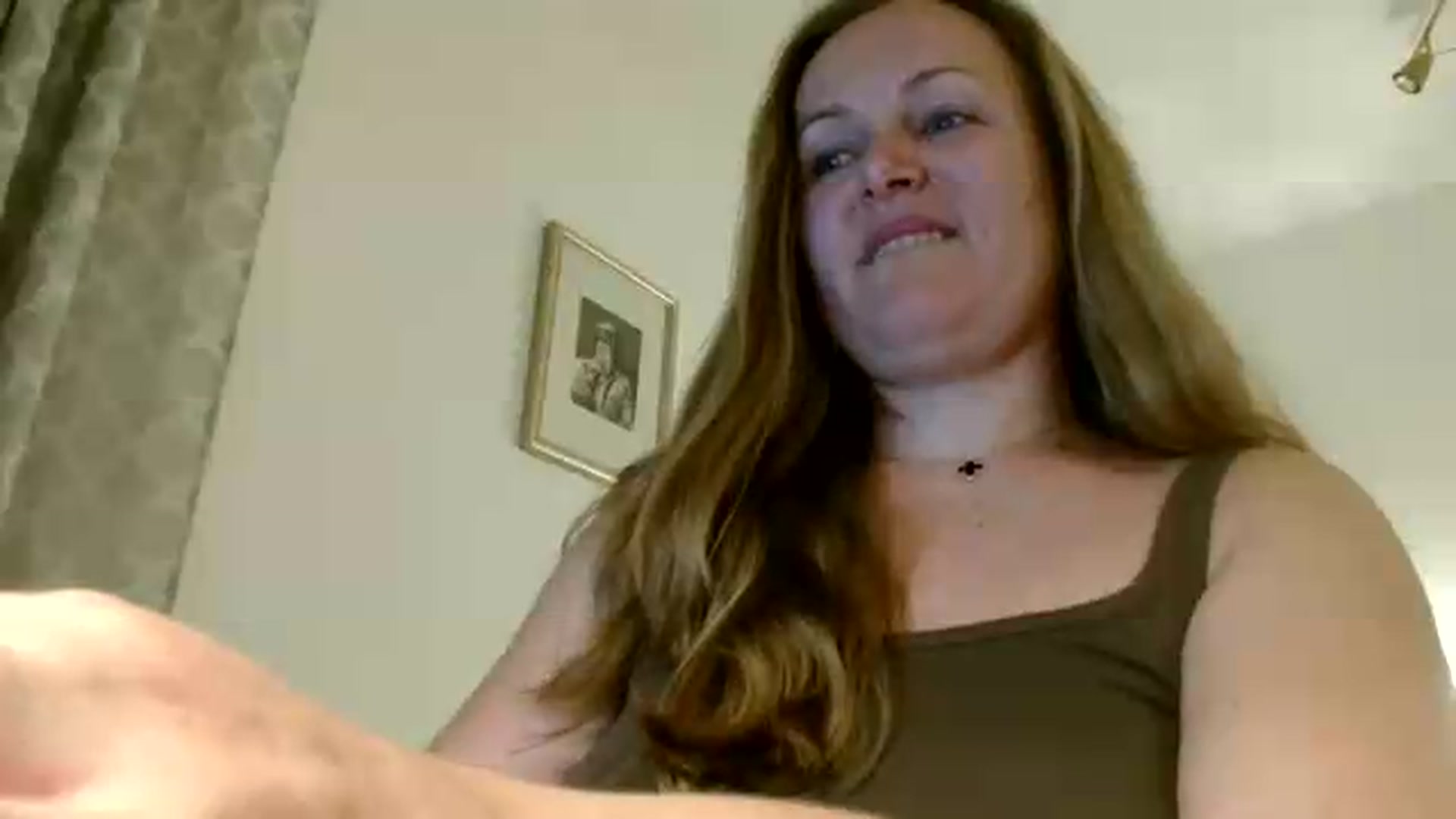 Gallery image thumbnail from JustLily's myfreecams stream on, 06/11/2026, 22:43 image 4 of 20