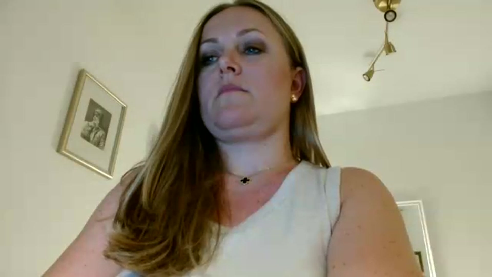 Gallery image thumbnail from JustLily's myfreecams stream on, 06/23/2026, 22:19 image 2 of 20