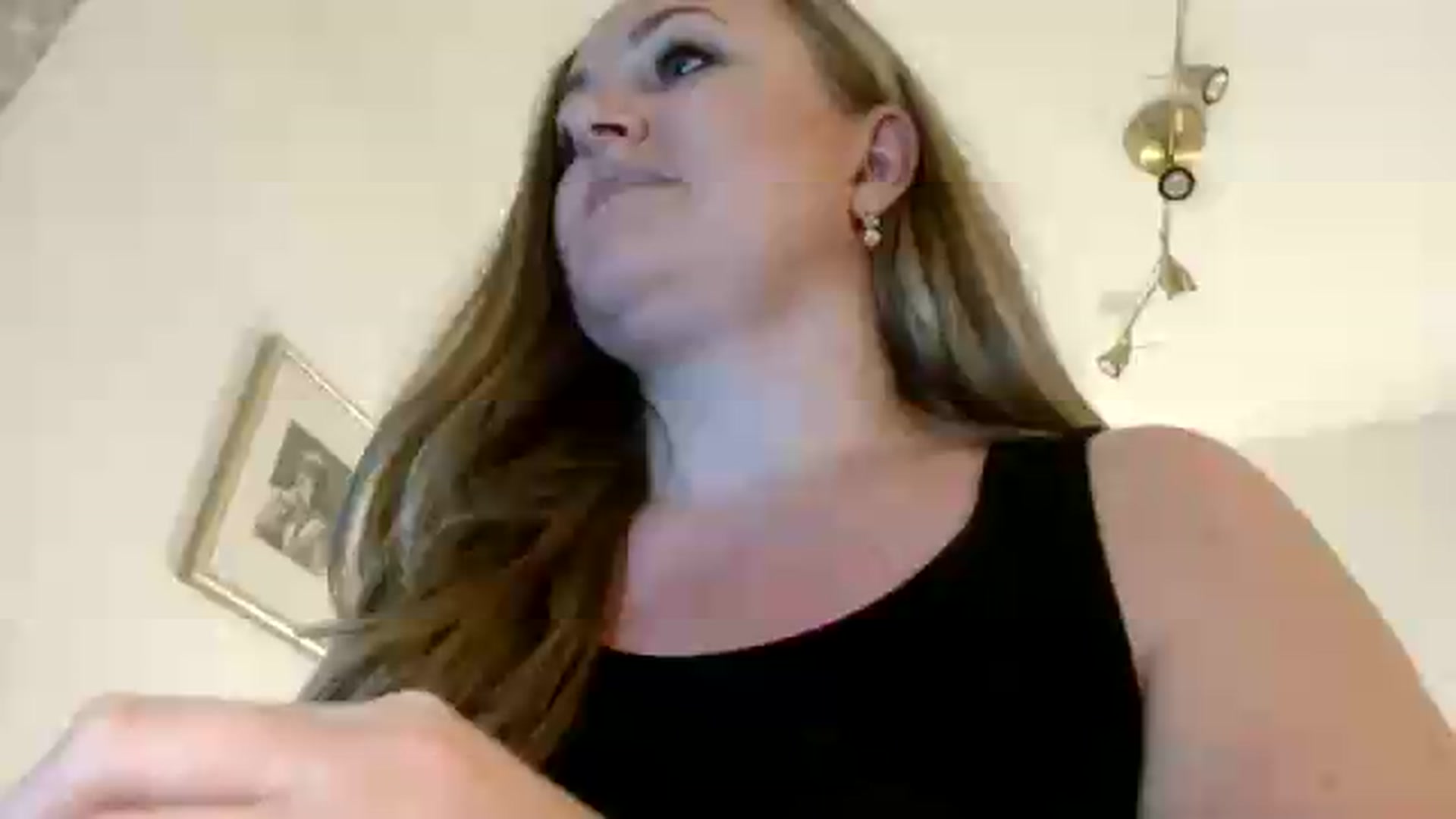 Gallery image thumbnail from JustLily's myfreecams stream on, 07/02/2026, 22:23 image 6 of 20