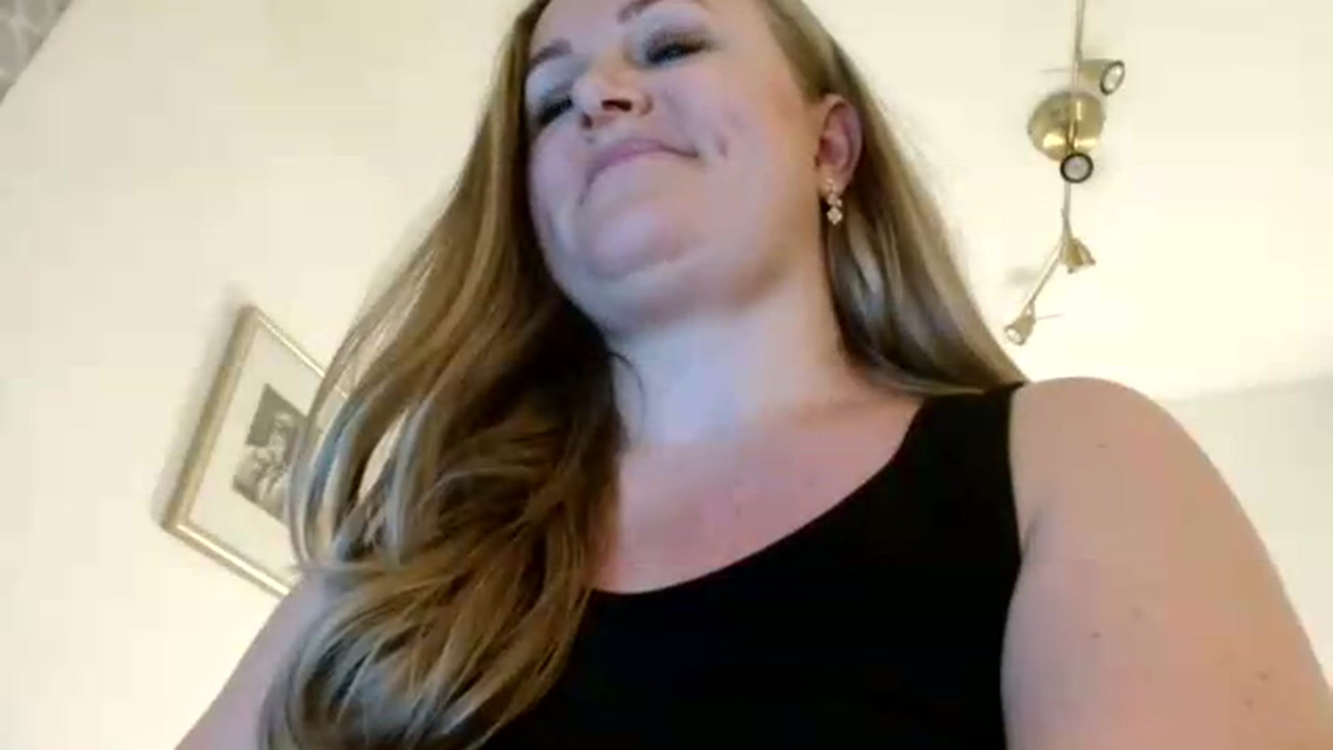 Gallery image thumbnail from JustLily's myfreecams stream on, 07/02/2026, 22:23 image 8 of 20