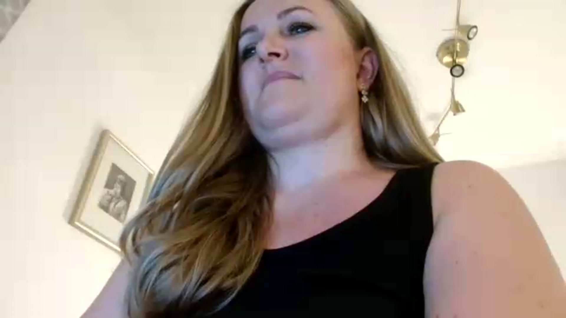 Gallery image thumbnail from JustLily's myfreecams stream on, 07/02/2026, 22:23 image 15 of 20