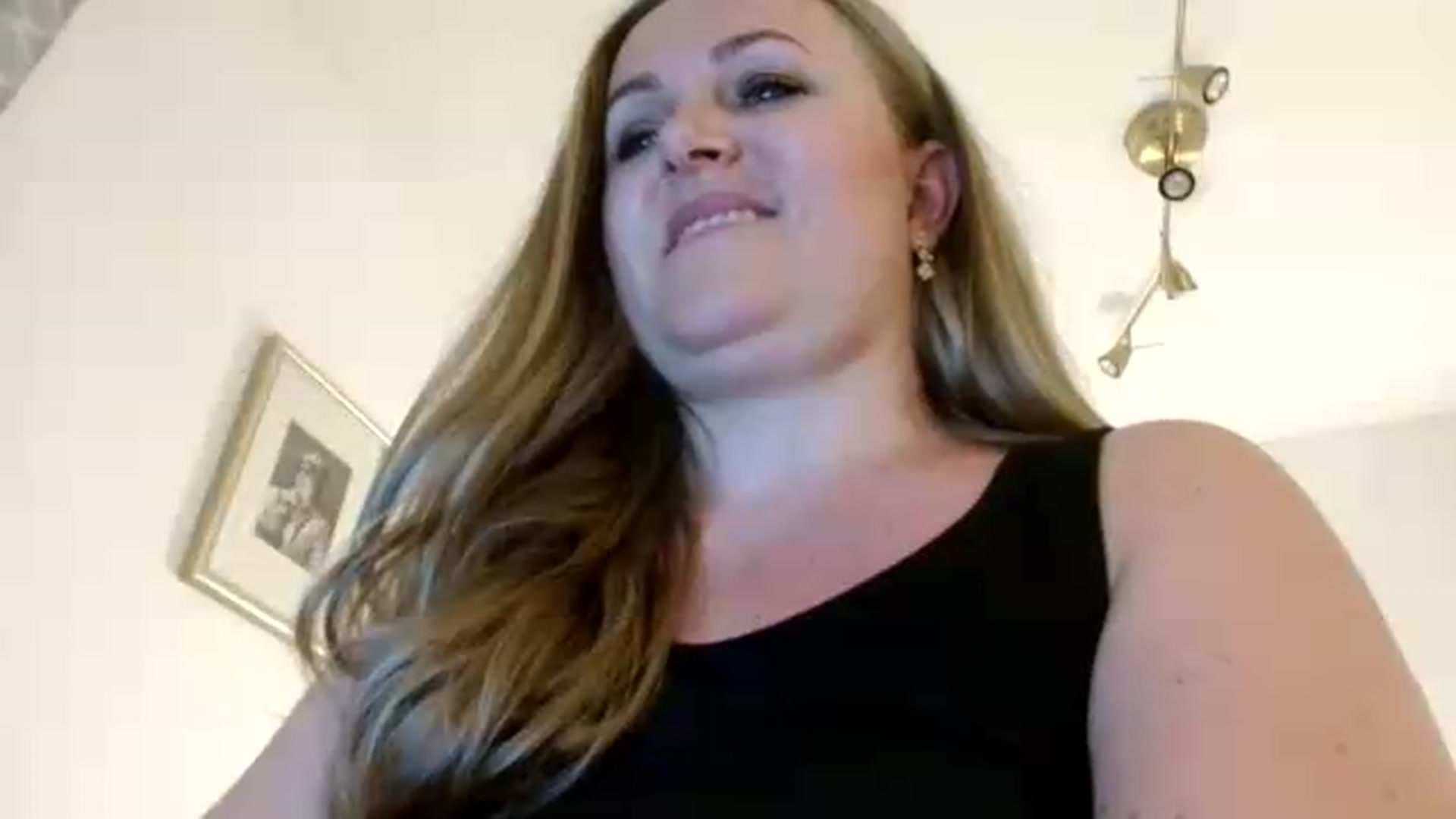 Gallery image thumbnail from JustLily's myfreecams stream on, 07/02/2026, 22:23 image 10 of 20