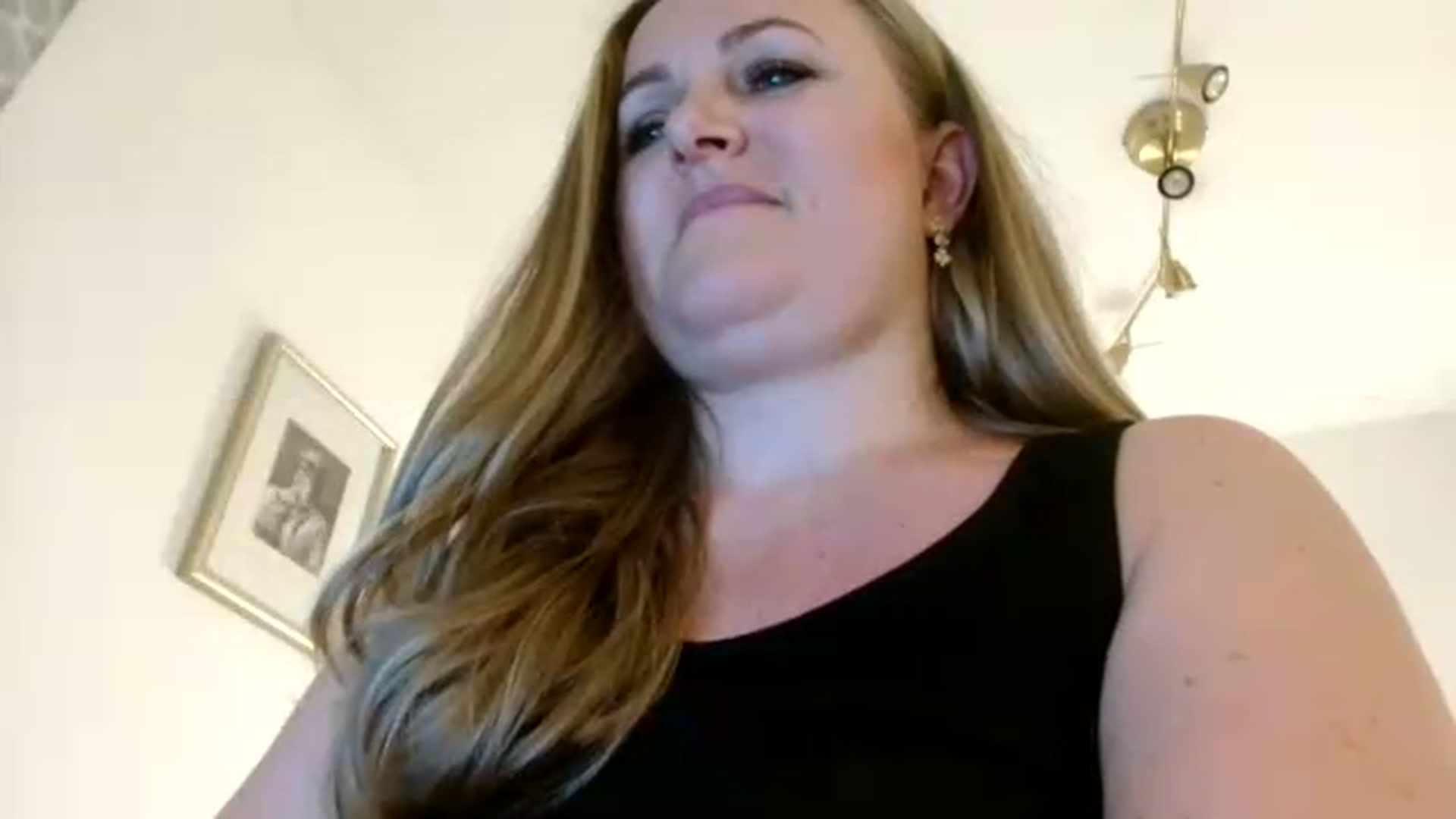 Gallery image thumbnail from JustLily's myfreecams stream on, 07/02/2026, 22:23 image 14 of 20