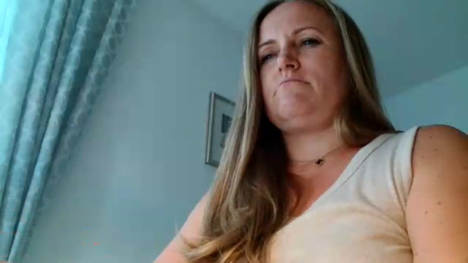 Gallery image thumbnail from JustLily's myfreecams stream on, 07/30/2026, 17:02 image 12 of 20