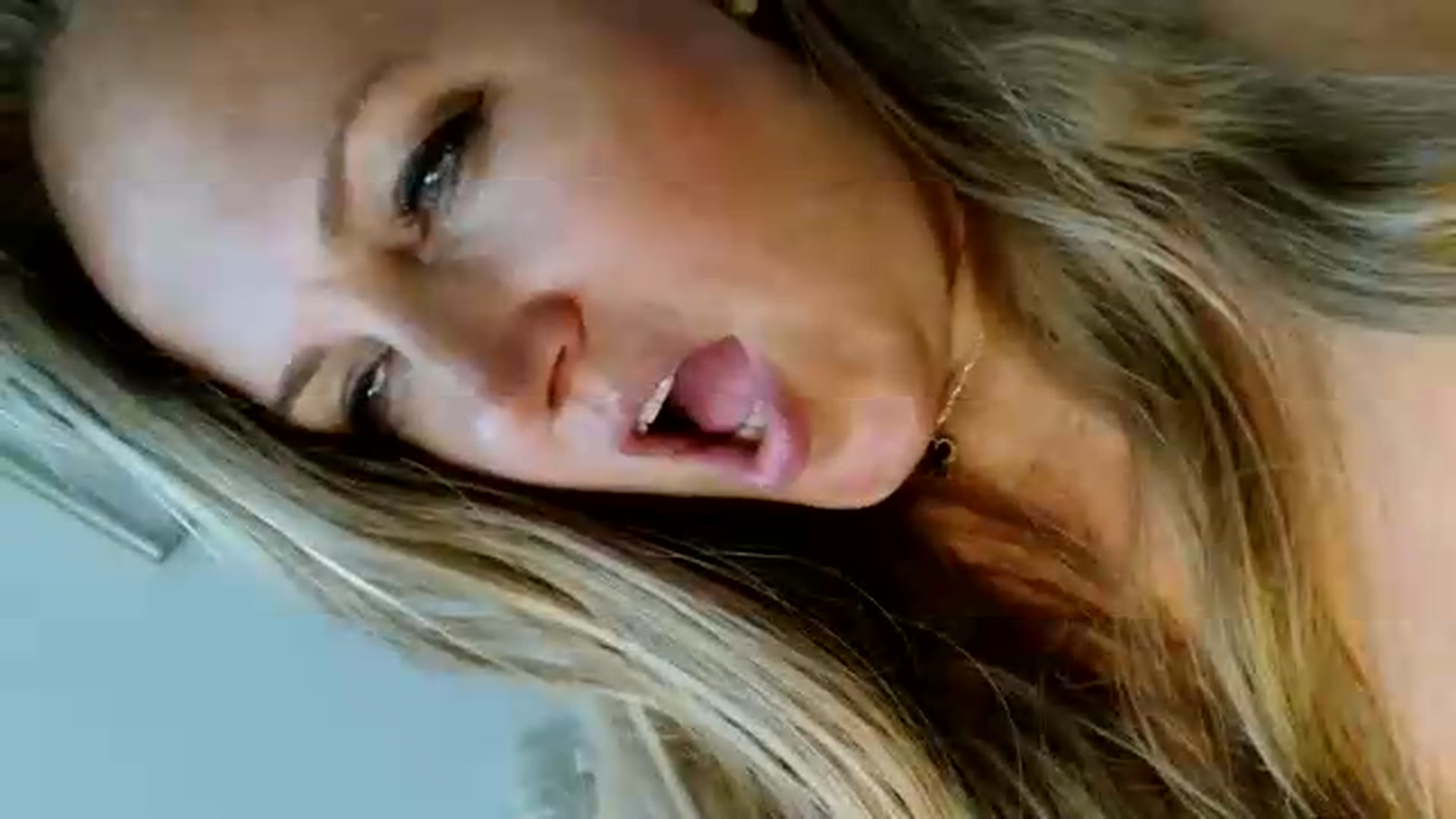 Gallery image thumbnail from JustLily's myfreecams stream on, 08/25/2026, 17:40 image 8 of 20