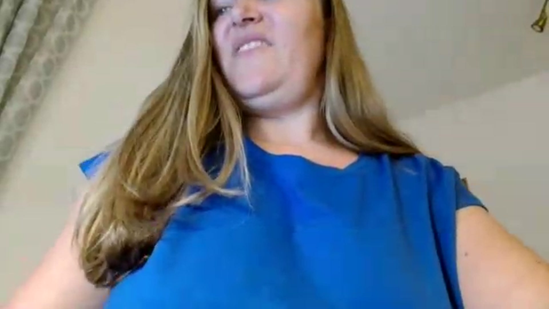 Gallery image thumbnail from JustLily's myfreecams stream on, 08/30/2026, 17:39 image 19 of 20