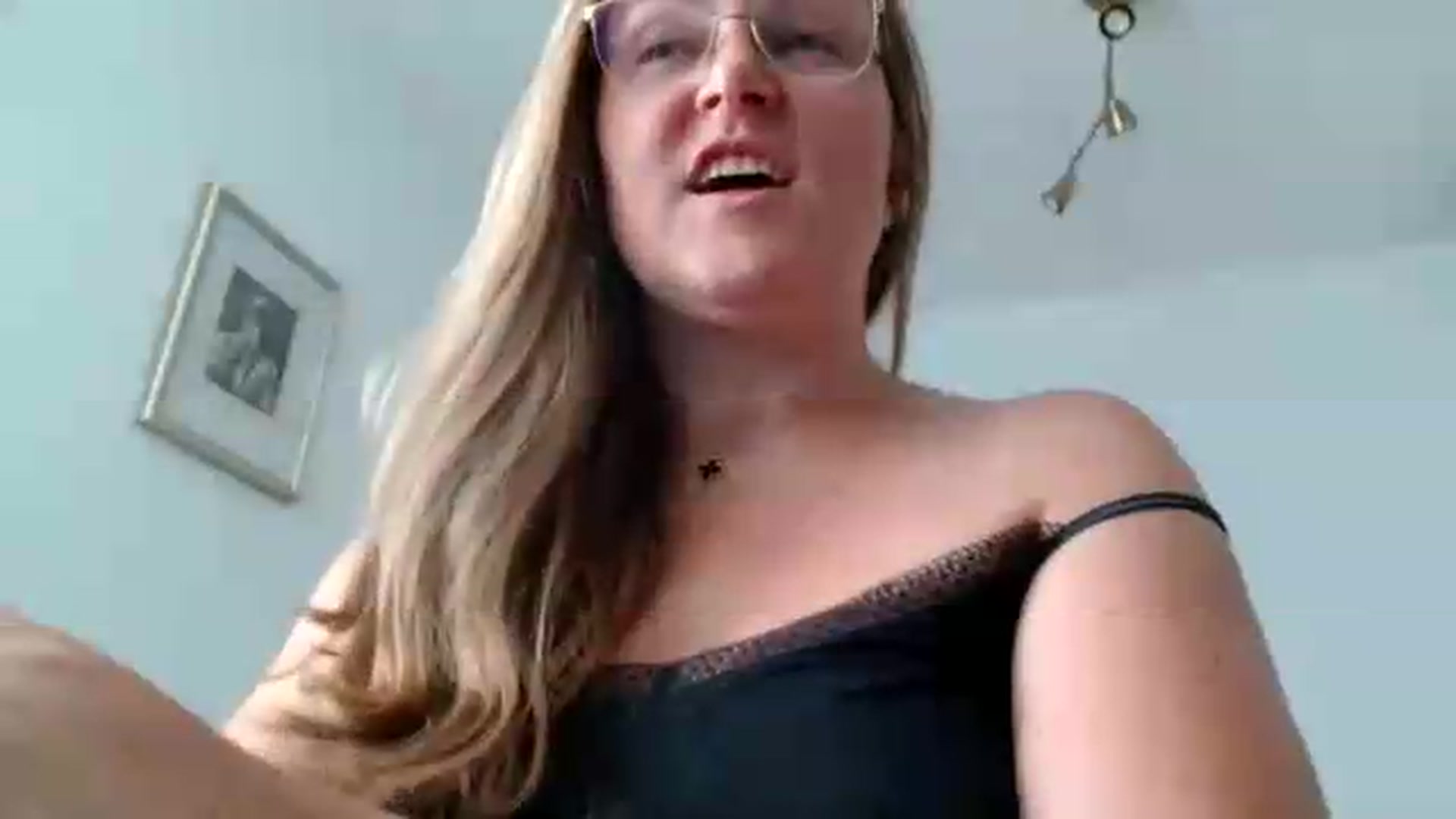 Gallery image thumbnail from JustLily's myfreecams stream on, 09/02/2026, 10:59 image 17 of 20