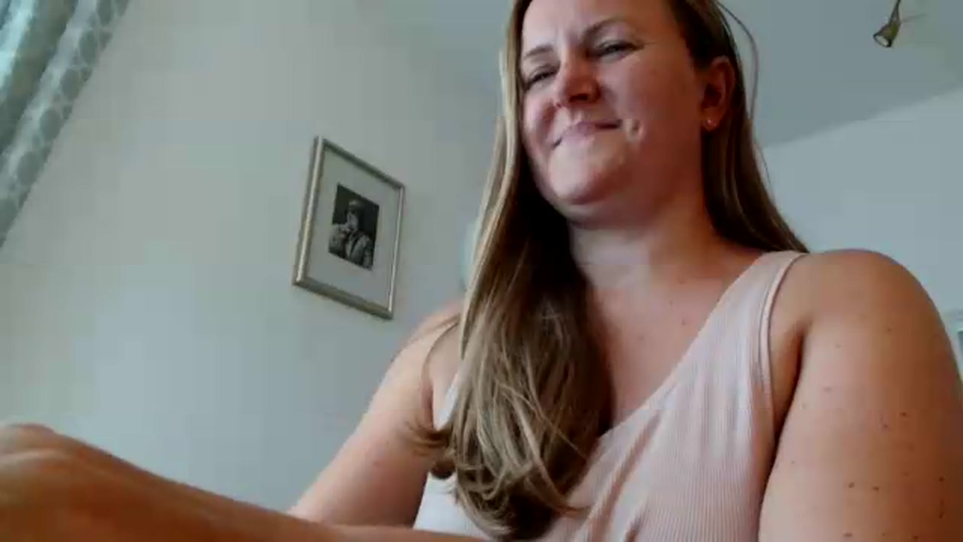 Gallery image thumbnail from JustLily's myfreecams stream on, 09/14/2026, 12:54 image 11 of 20
