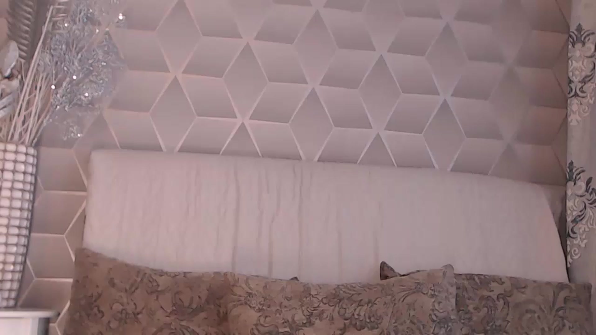 Gallery image thumbnail from JustMaxim's myfreecams stream on, 01/16/2023, 09:47 image 9 of 20