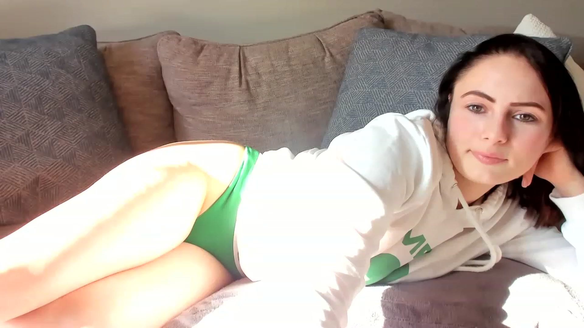 Gallery image thumbnail from JustMeKC's myfreecams stream on, 01/15/2023, 19:03 image 20 of 20