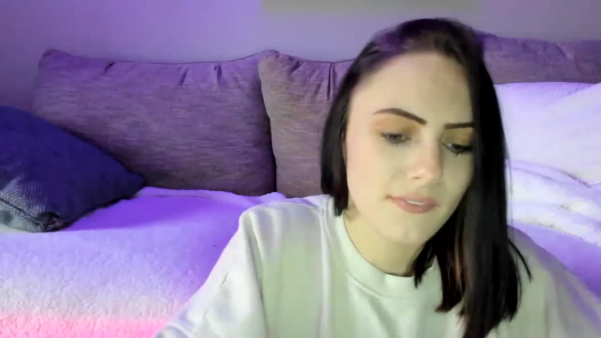 Gallery image thumbnail from JustMeKC's myfreecams stream on, 02/27/2023, 20:25 image 7 of 20