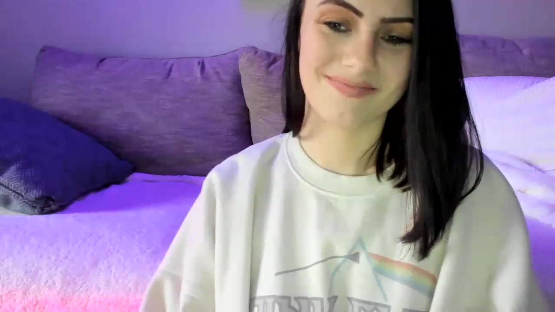 Gallery image thumbnail from JustMeKC's myfreecams stream on, 02/27/2023, 20:25 image 8 of 20