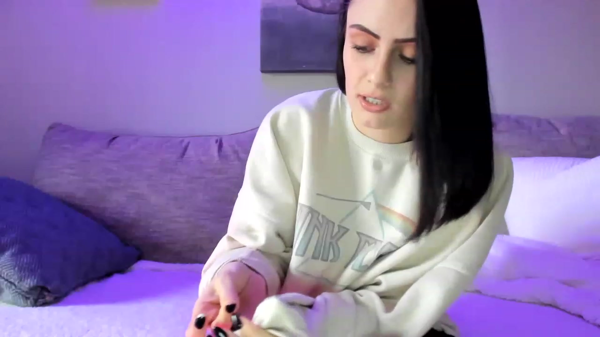 Gallery image thumbnail from JustMeKC's myfreecams stream on, 02/27/2023, 20:25 image 17 of 20