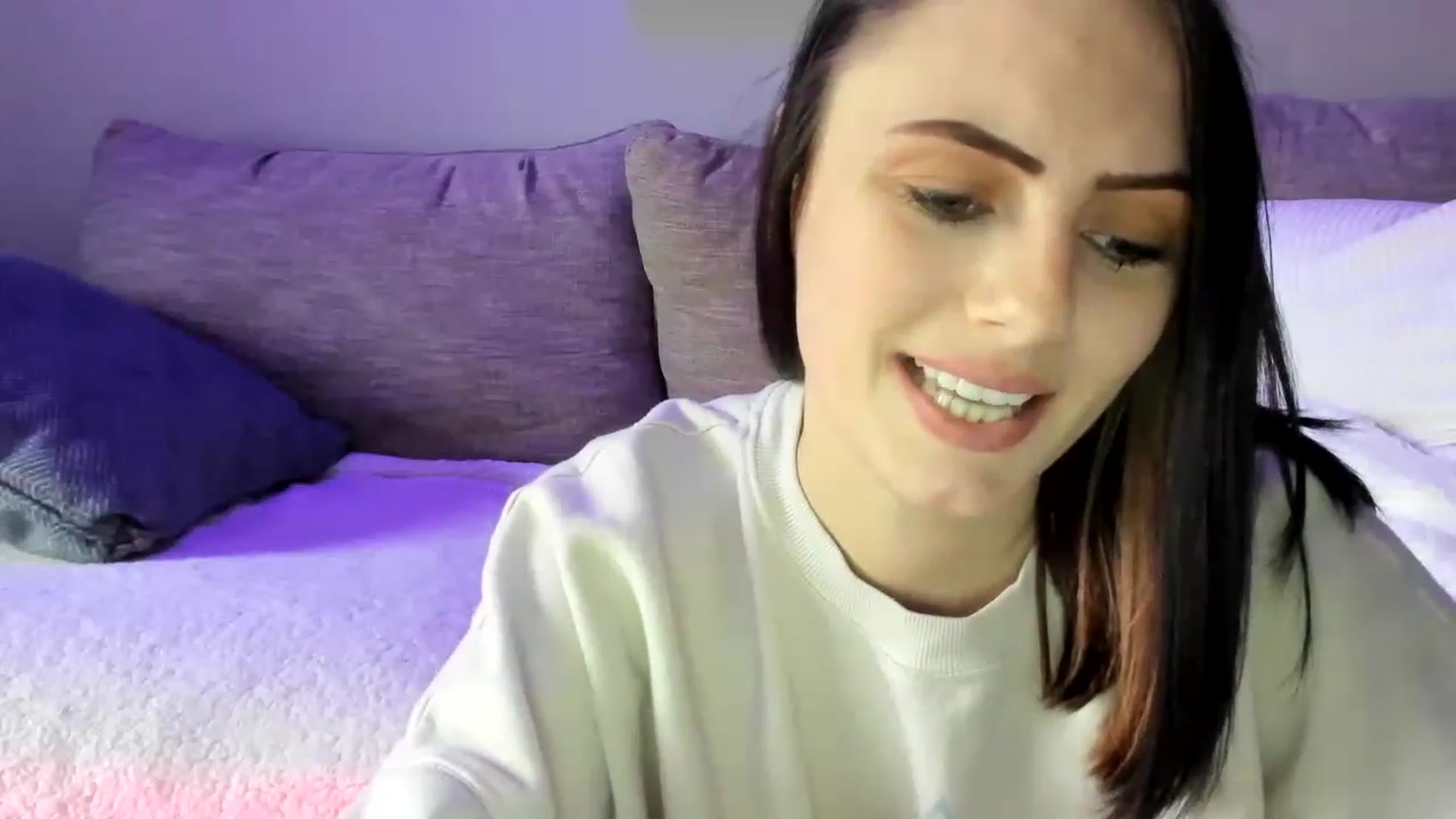 Gallery image thumbnail from JustMeKC's myfreecams stream on, 02/27/2023, 20:25 image 14 of 20