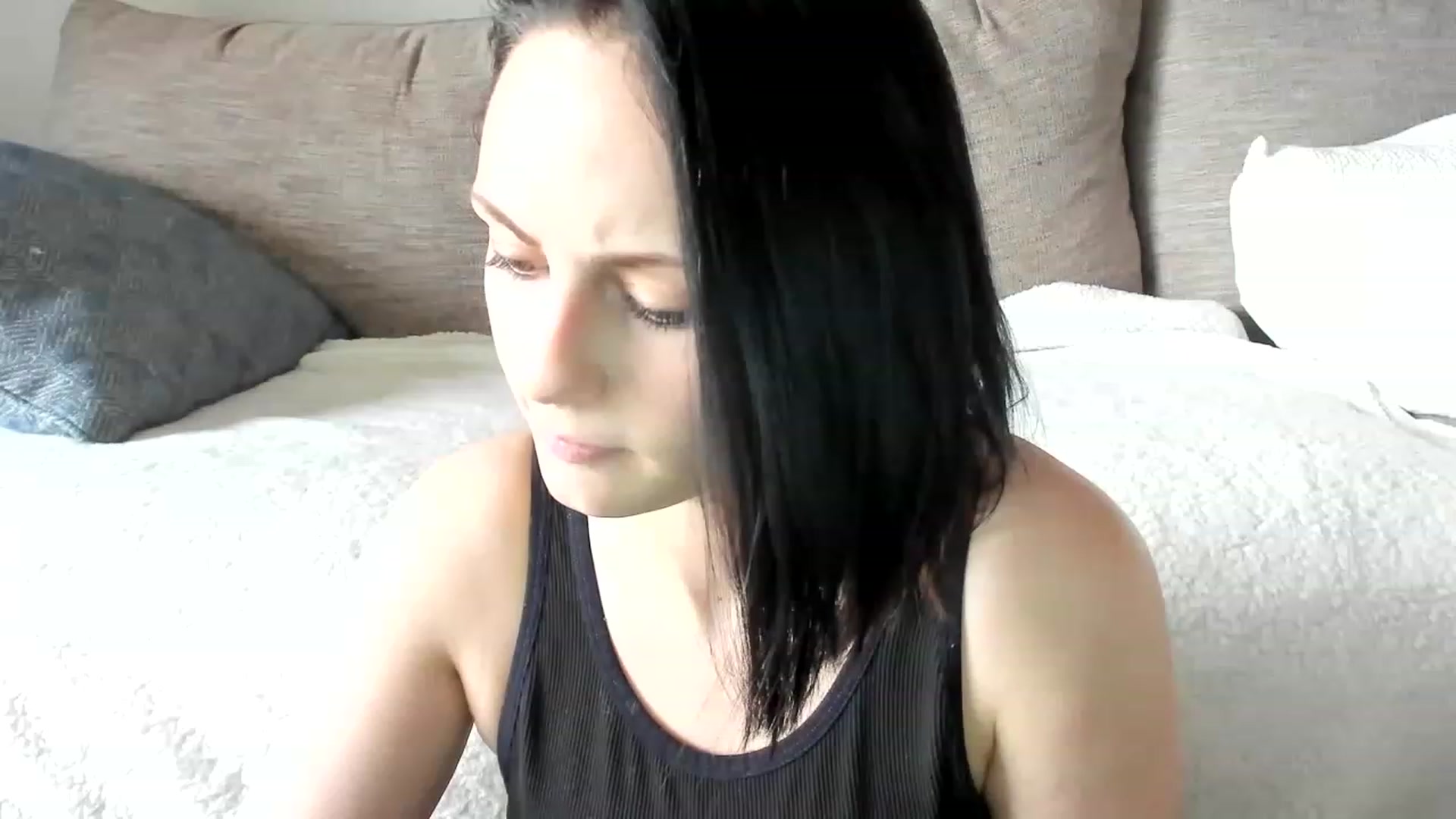 Gallery image thumbnail from JustMeKC's myfreecams stream on, 03/13/2023, 19:22 image 15 of 20