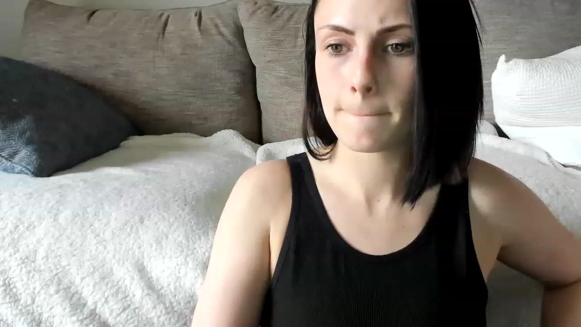 Gallery image thumbnail from JustMeKC's myfreecams stream on, 03/13/2023, 19:22 image 18 of 20