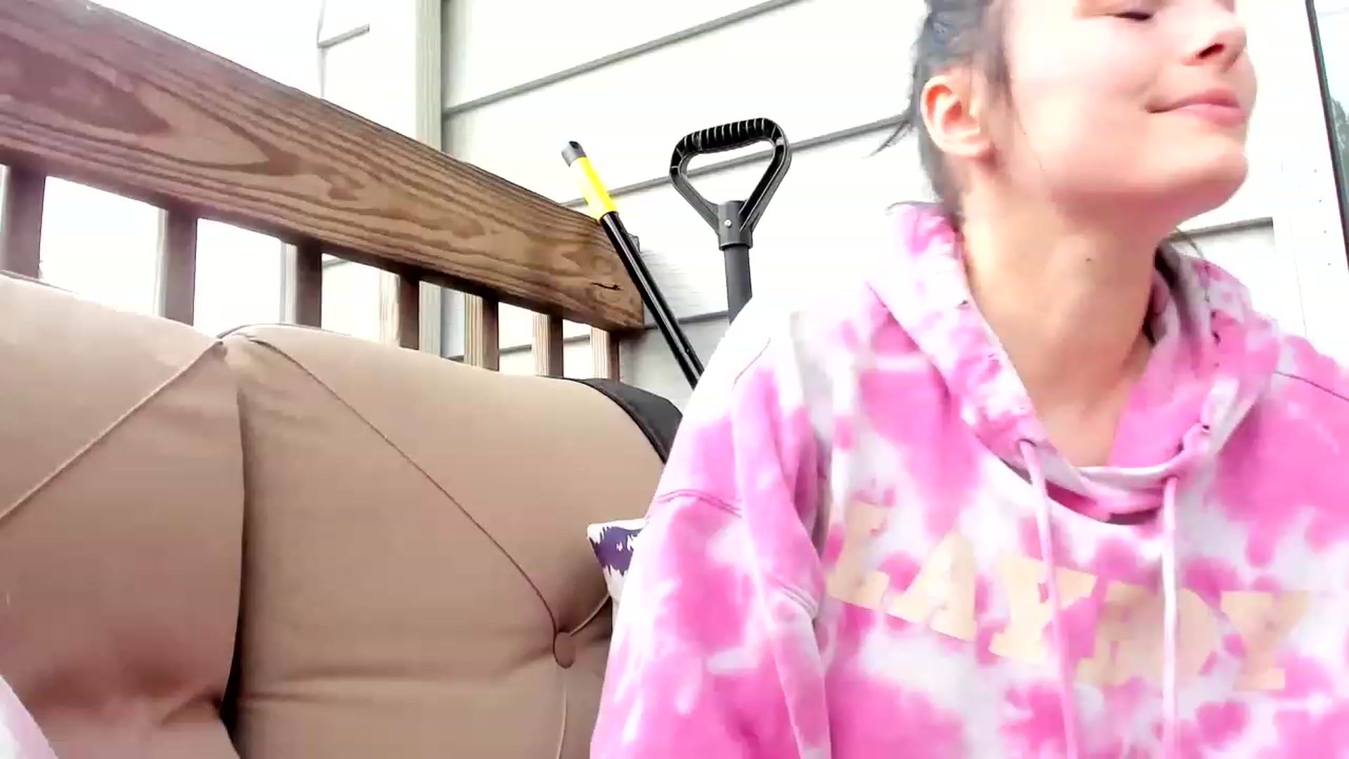 Gallery image thumbnail from JustMeKC's myfreecams stream on, 06/07/2023, 23:29 image 15 of 20
